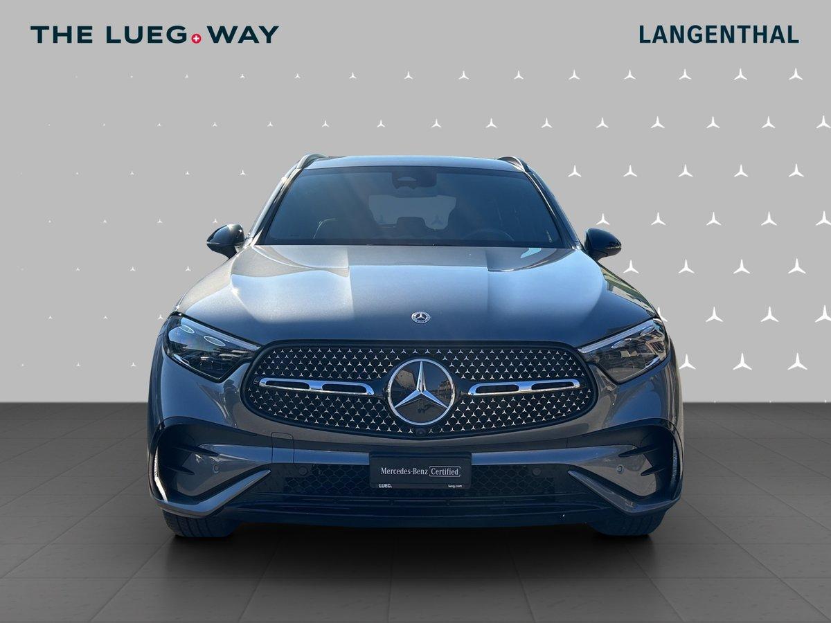 MERCEDES-BENZ GLC 200 AMG Line 4m-showroom-element-2