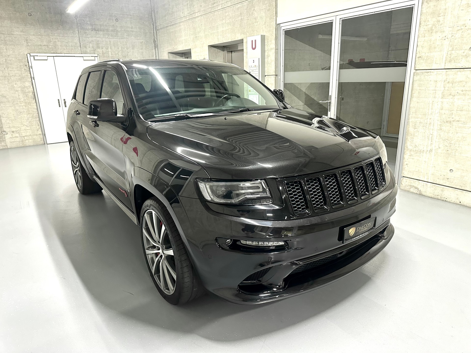 JEEP Grand Cherokee 6.4 V8 HEMI SRT8 Red Vapor Aut.-image-6