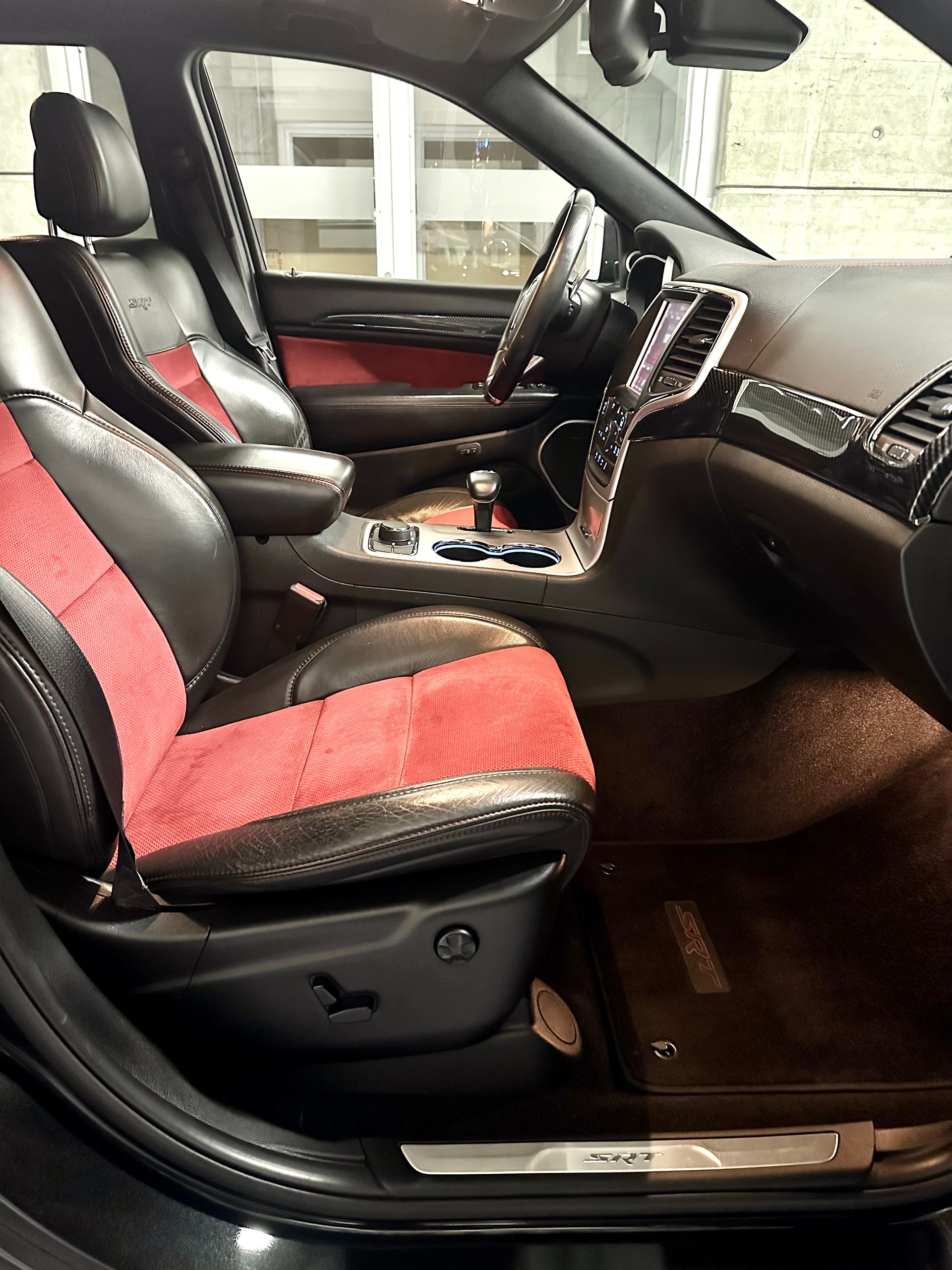 JEEP Grand Cherokee 6.4 V8 HEMI SRT8 Red Vapor Aut.-image-12