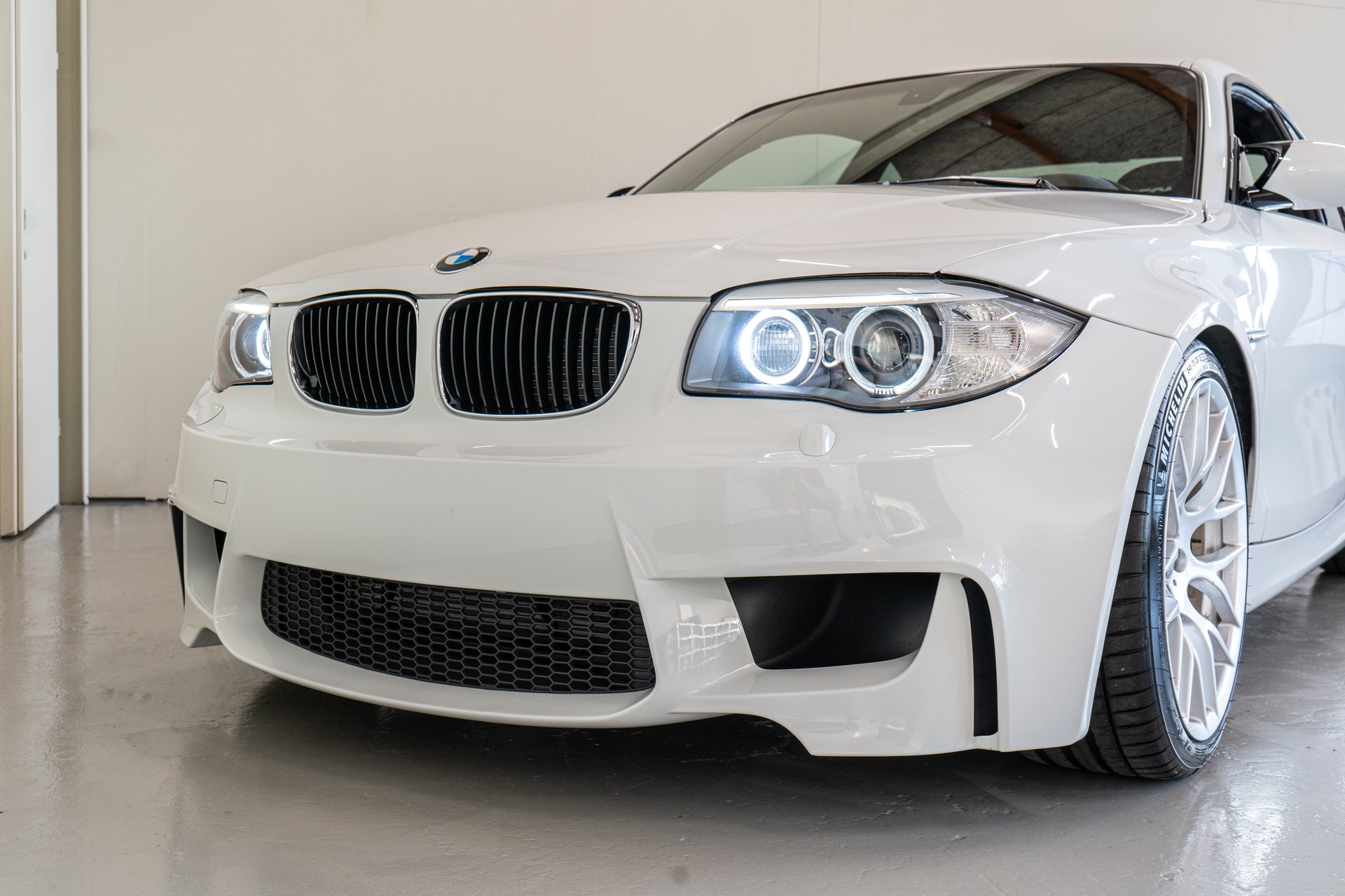 BMW 1er M Coupé-showroom-element-2