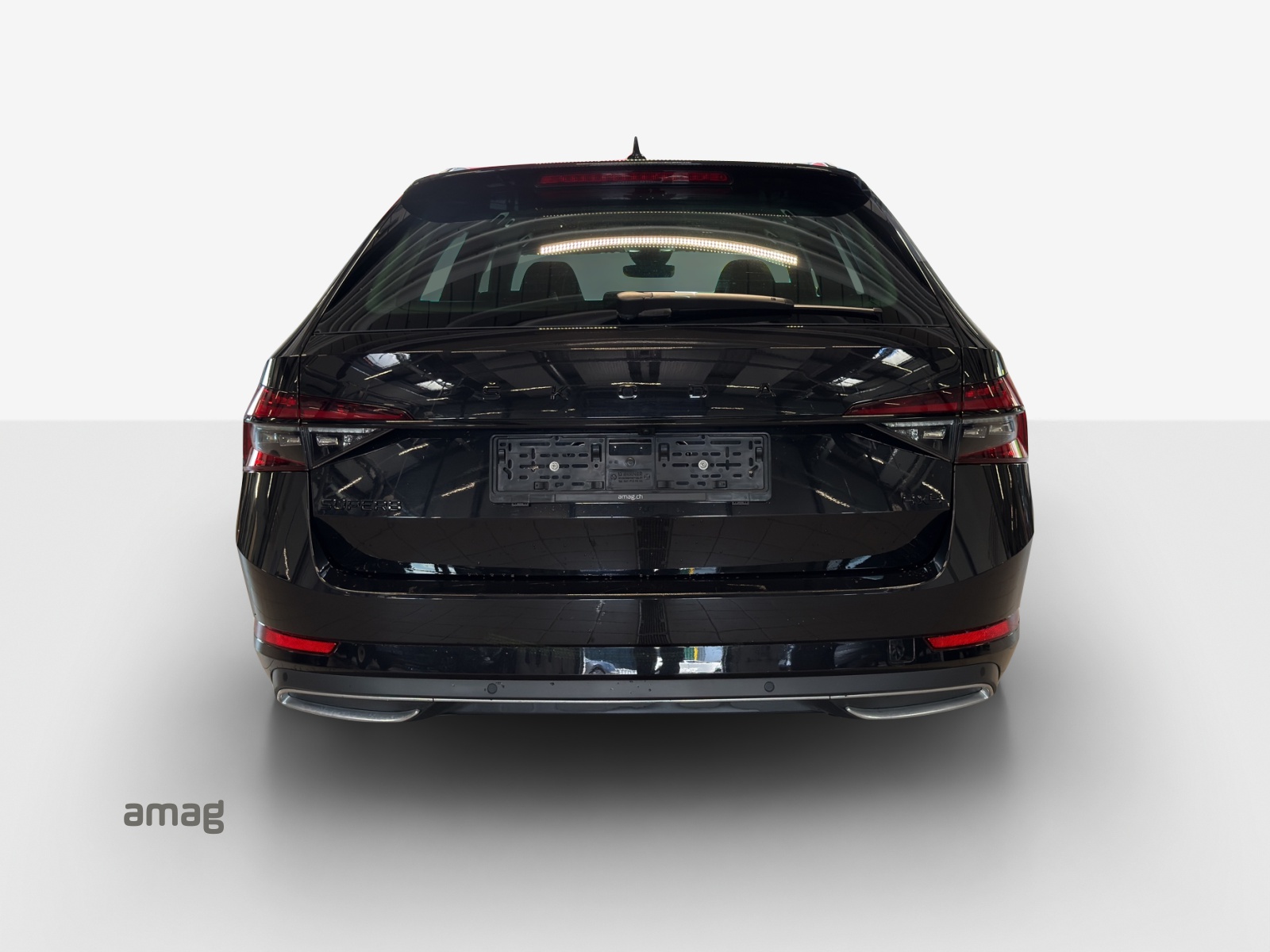 SKODA Superb Combi 2.0 TDi SportLine 4x4 DSG-showroom-element-3