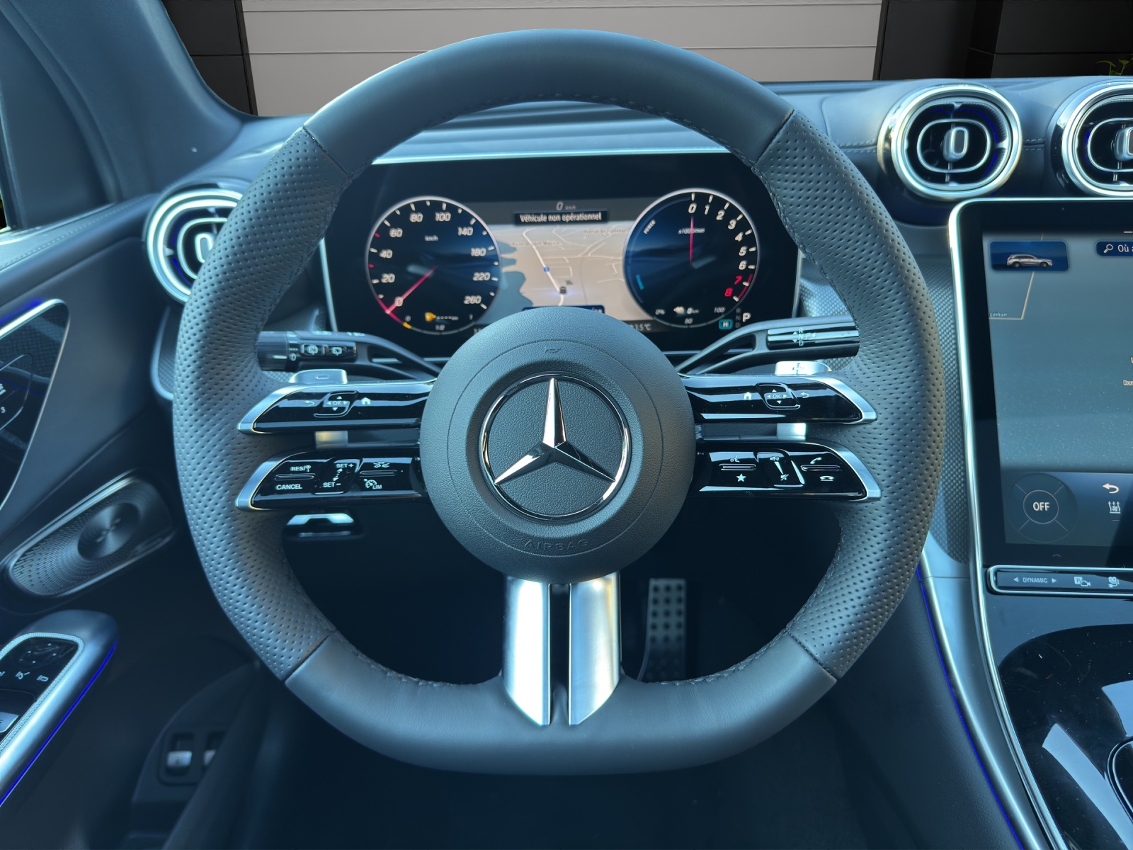 Image MERCEDES-BENZ GLC-400 GLC 400 e 4Matic 9G-Tronic