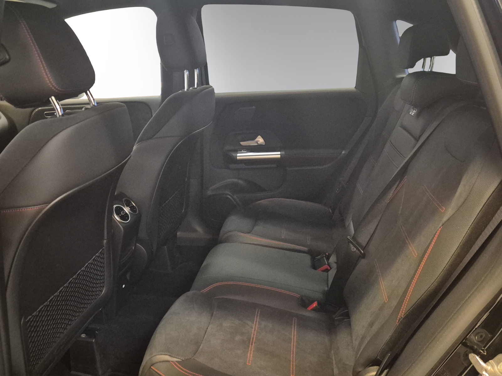 Image MERCEDES-BENZ B-220 B 220 4Matic 8G-DCT