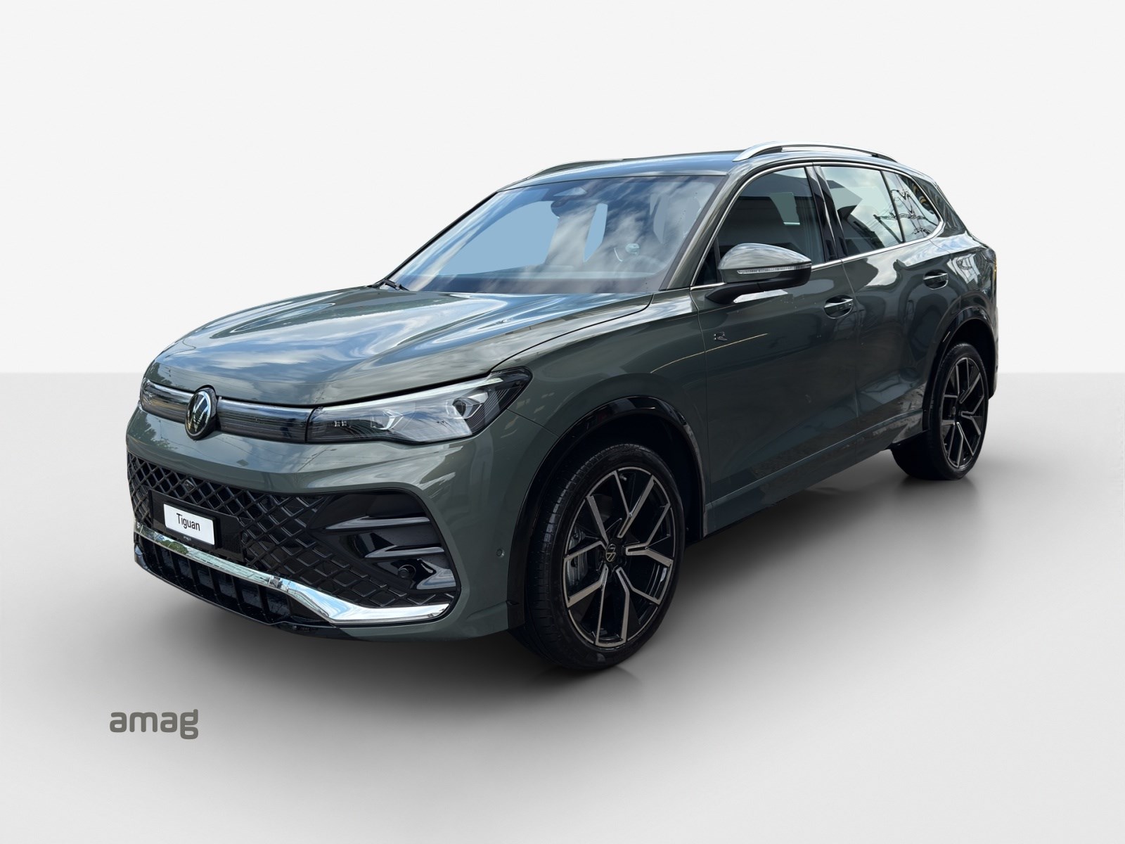 VW Tiguan 2.0 TSI DSG R-Line 4Motion