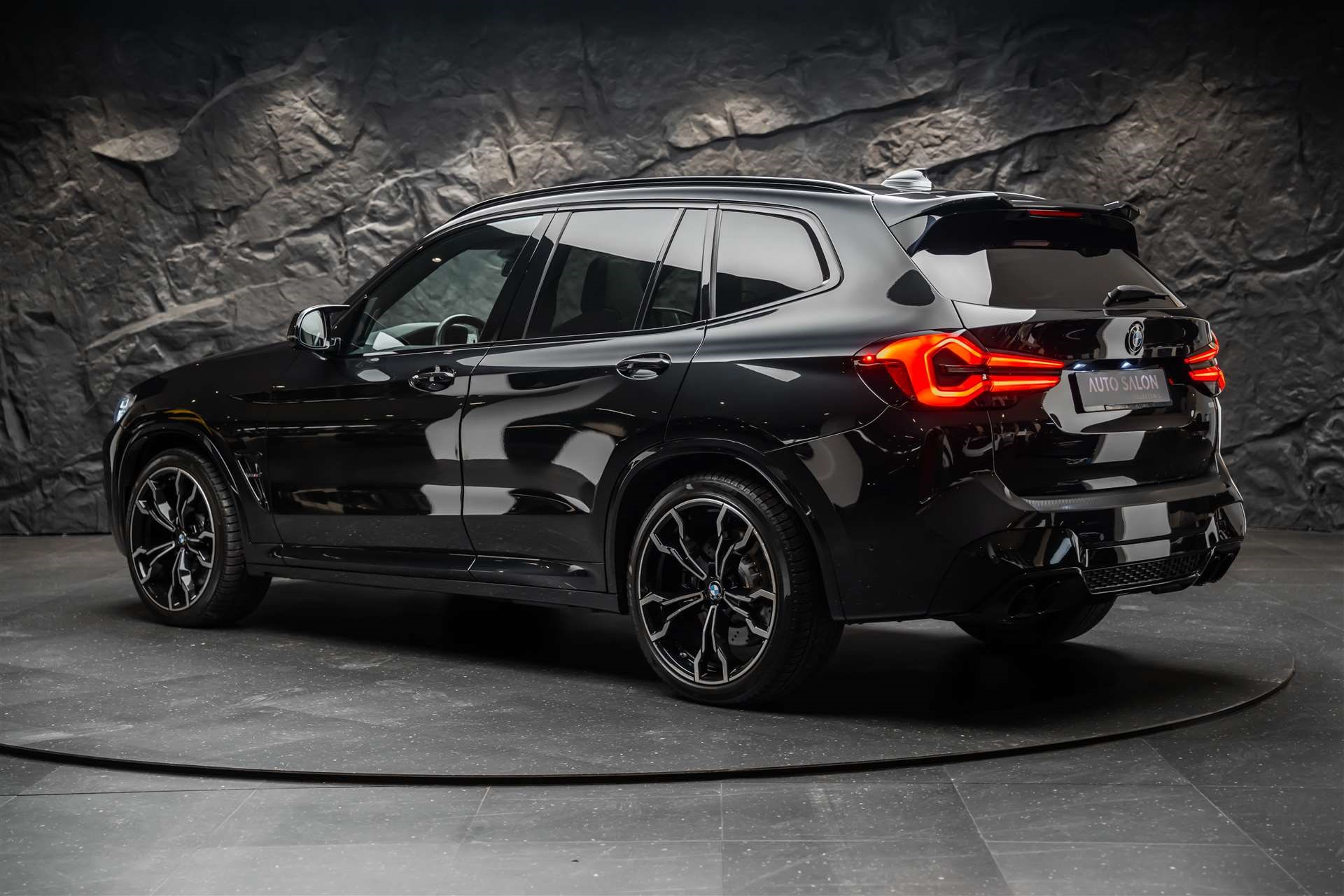 BMW X3 xDrive M Competition Steptronic *Panorama*M-Drivers Package*Laser*-showroom-element-2