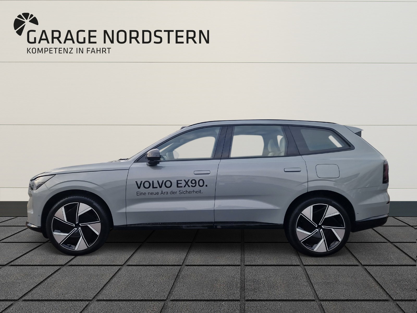 VOLVO EX 90 Twin Performance Ultra AWD-showroom-element-1