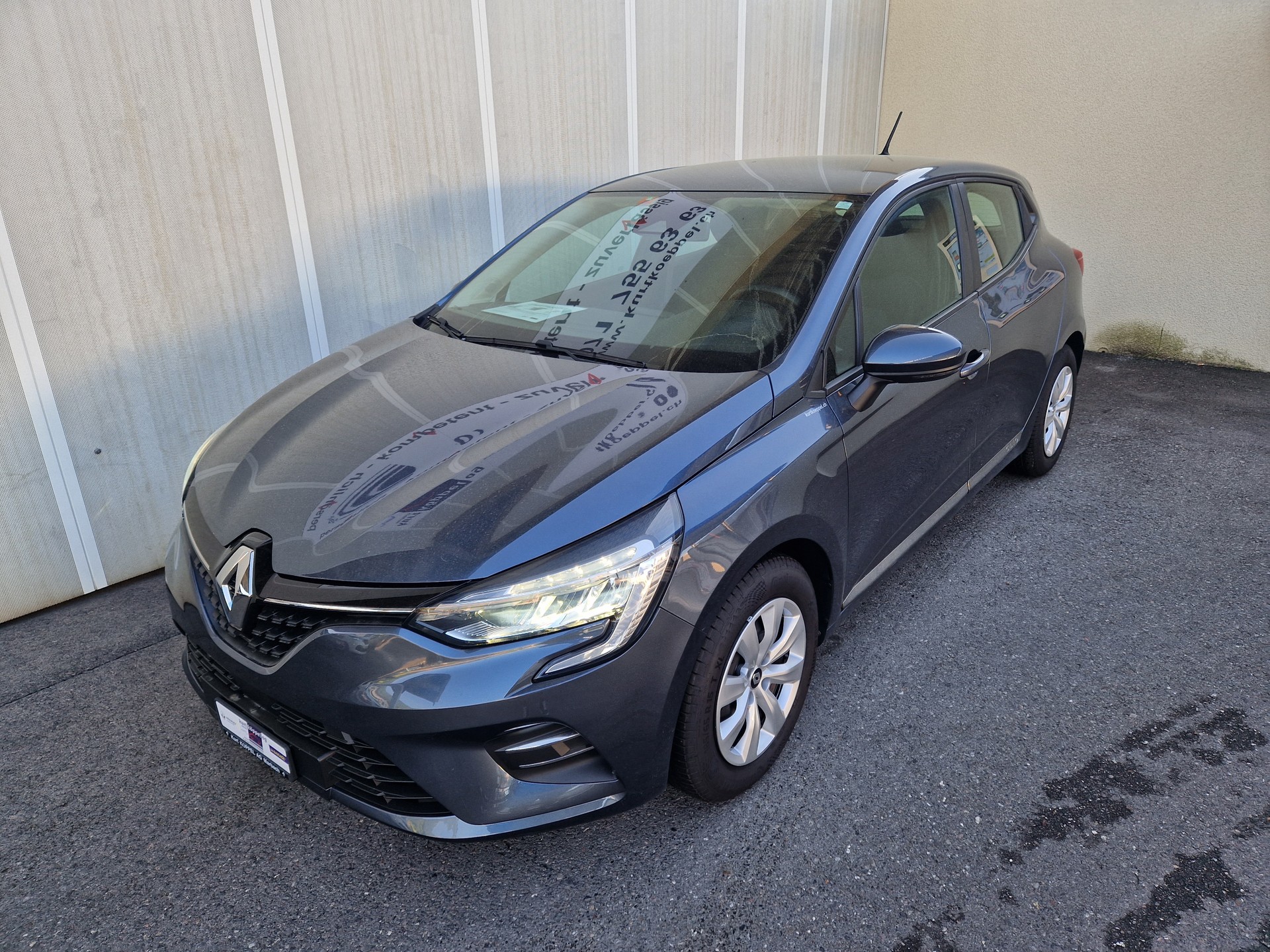 RENAULT Clio 1.0 TCe 100 Zen-showroom-element-1