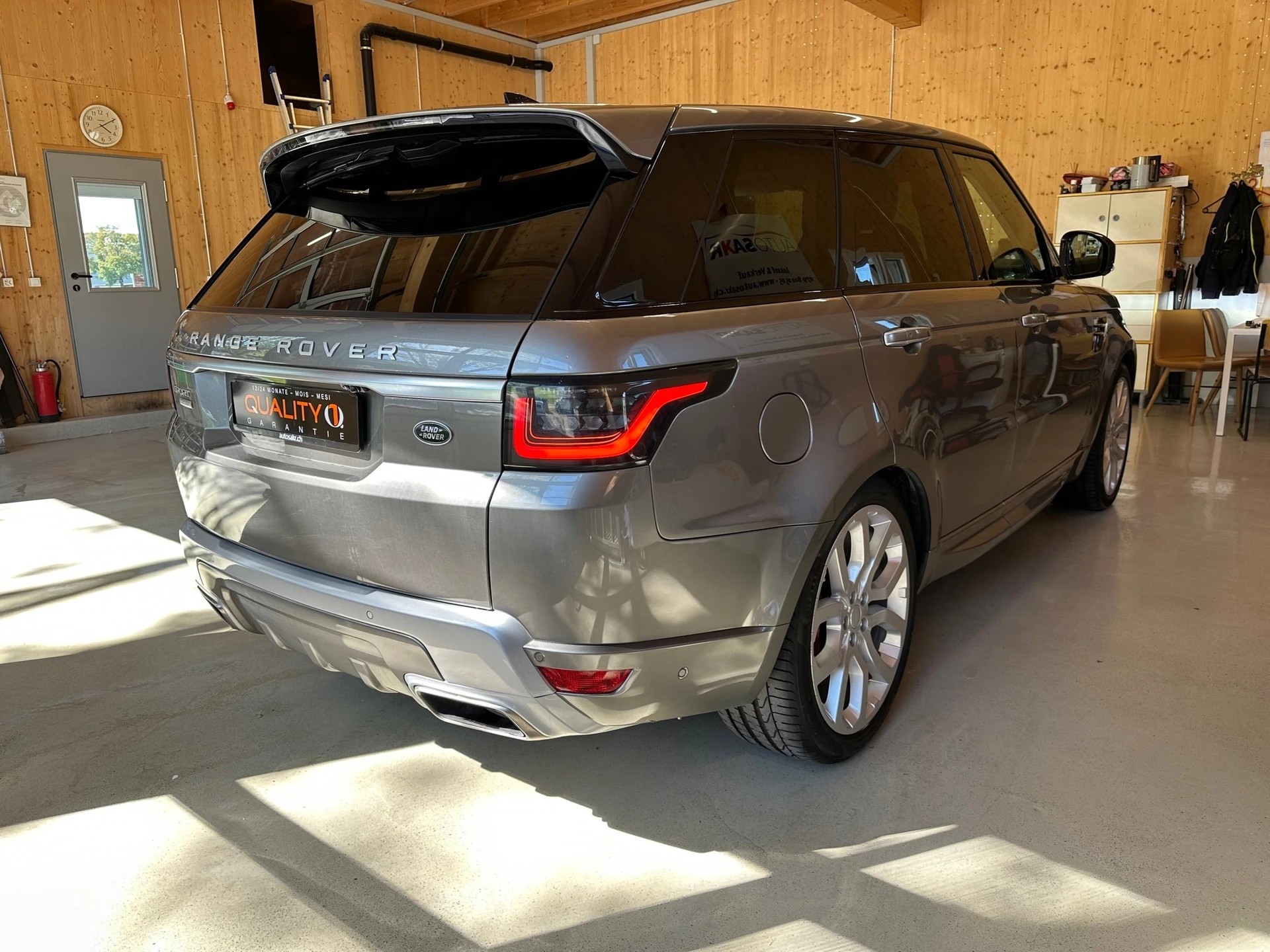 LAND ROVER Range Rover Sport 5.0 V8 S/C AB Dynamic Automatic-showroom-element-3