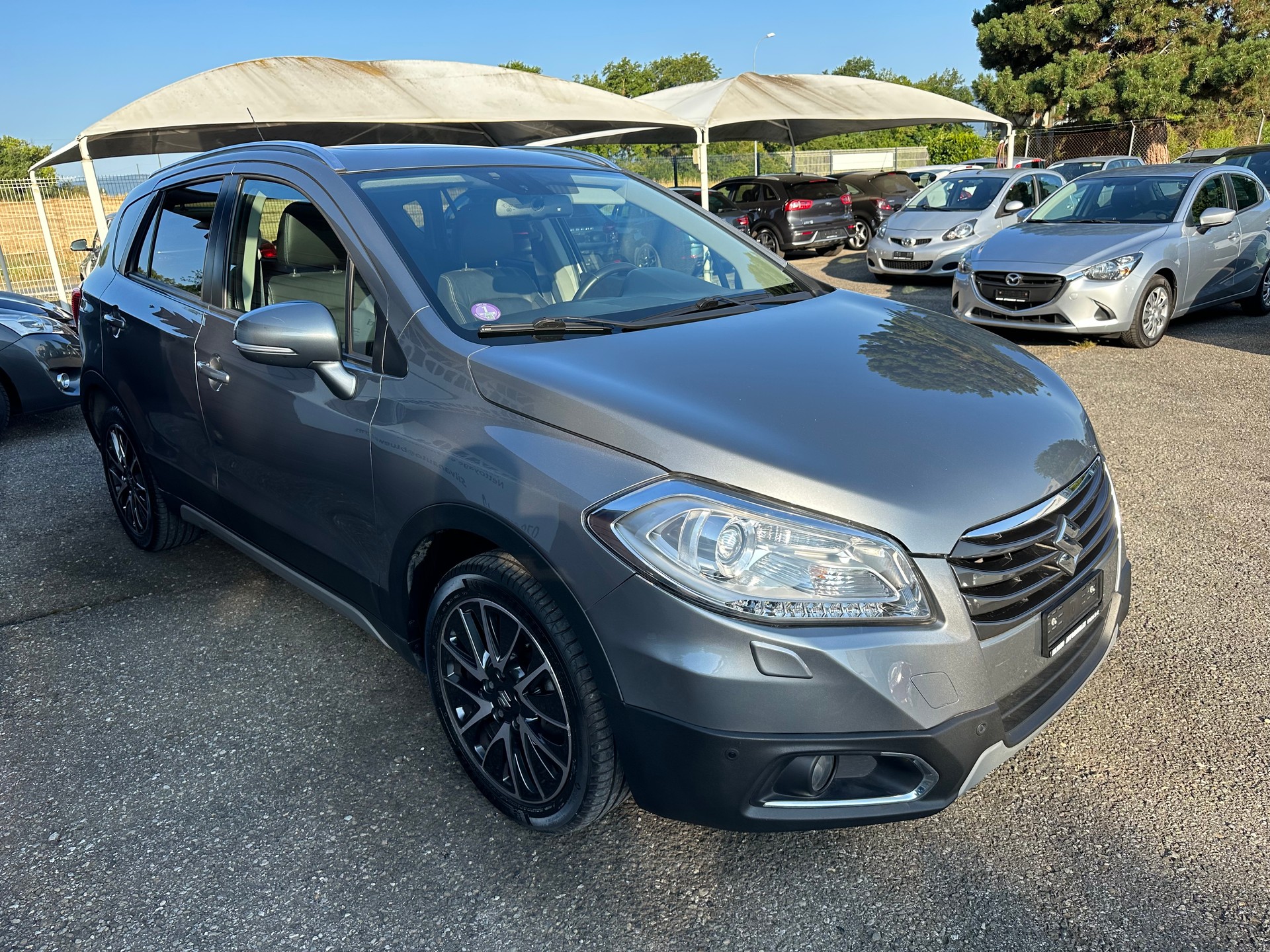 SUZUKI SX4 S-Cross 1.6 16V Compact Top 4WD-showroom-element-2