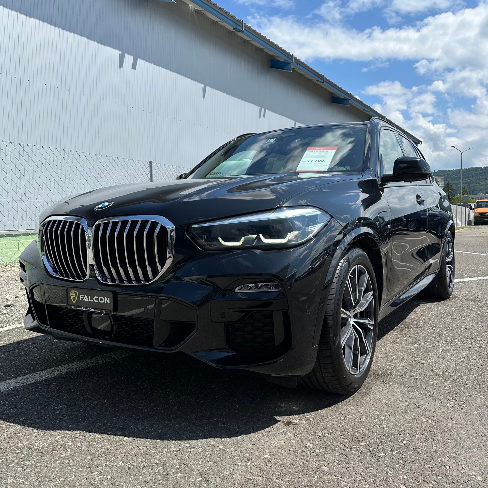 BMW X5 xDrive45e Steptronic M Sportpaket-showroom-element-2
