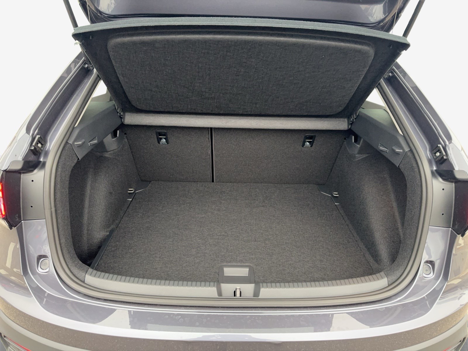 VW Taigo 1.0 TSI Life United DSG-image-12