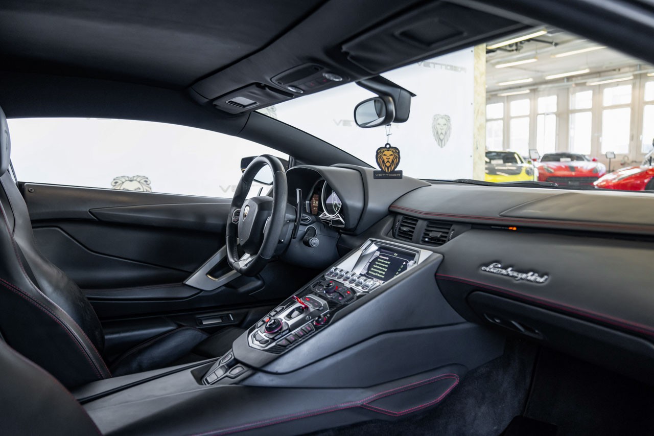 LAMBORGHINI Aventador LP700-4 Coupé E-Gear Kaufen