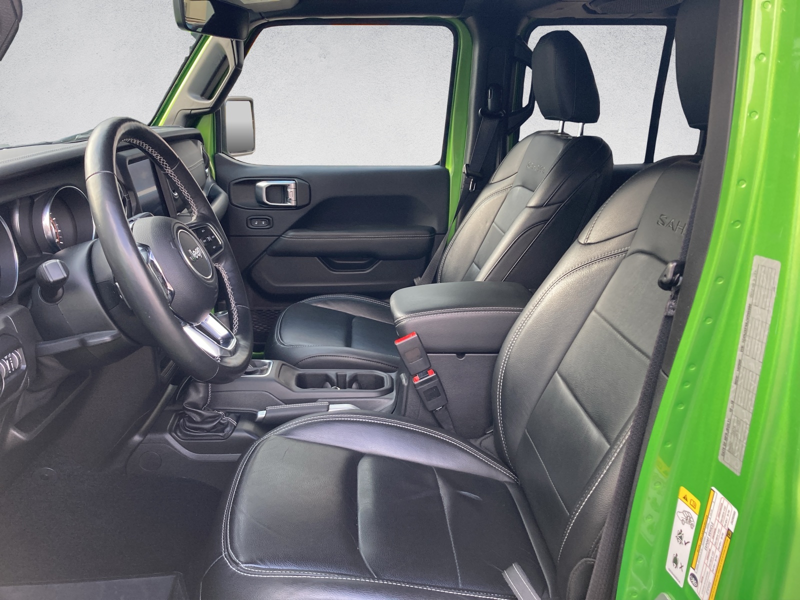 JEEP Wrangler 2.0 Unlimited Sahara Automatic-image-6