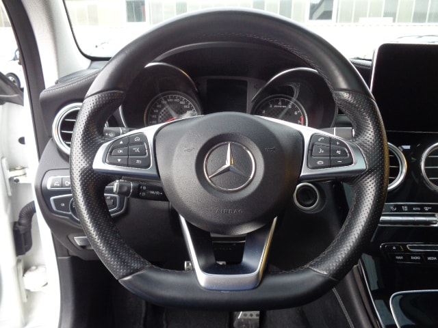 MERCEDES-BENZ GLC 43 AMG 4Matic 9G-Tronic-image-23