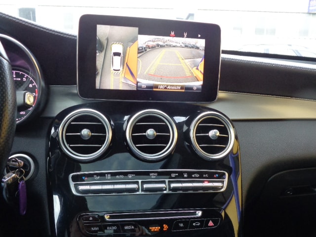 MERCEDES-BENZ GLC 43 AMG 4Matic 9G-Tronic-image-17
