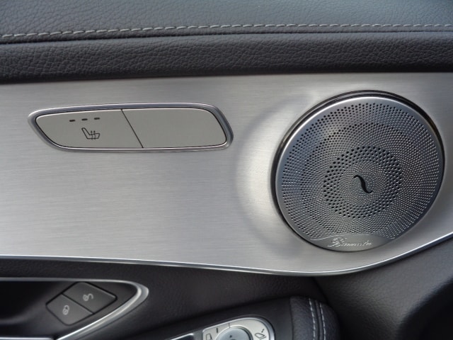 MERCEDES-BENZ GLC 43 AMG 4Matic 9G-Tronic-image-29