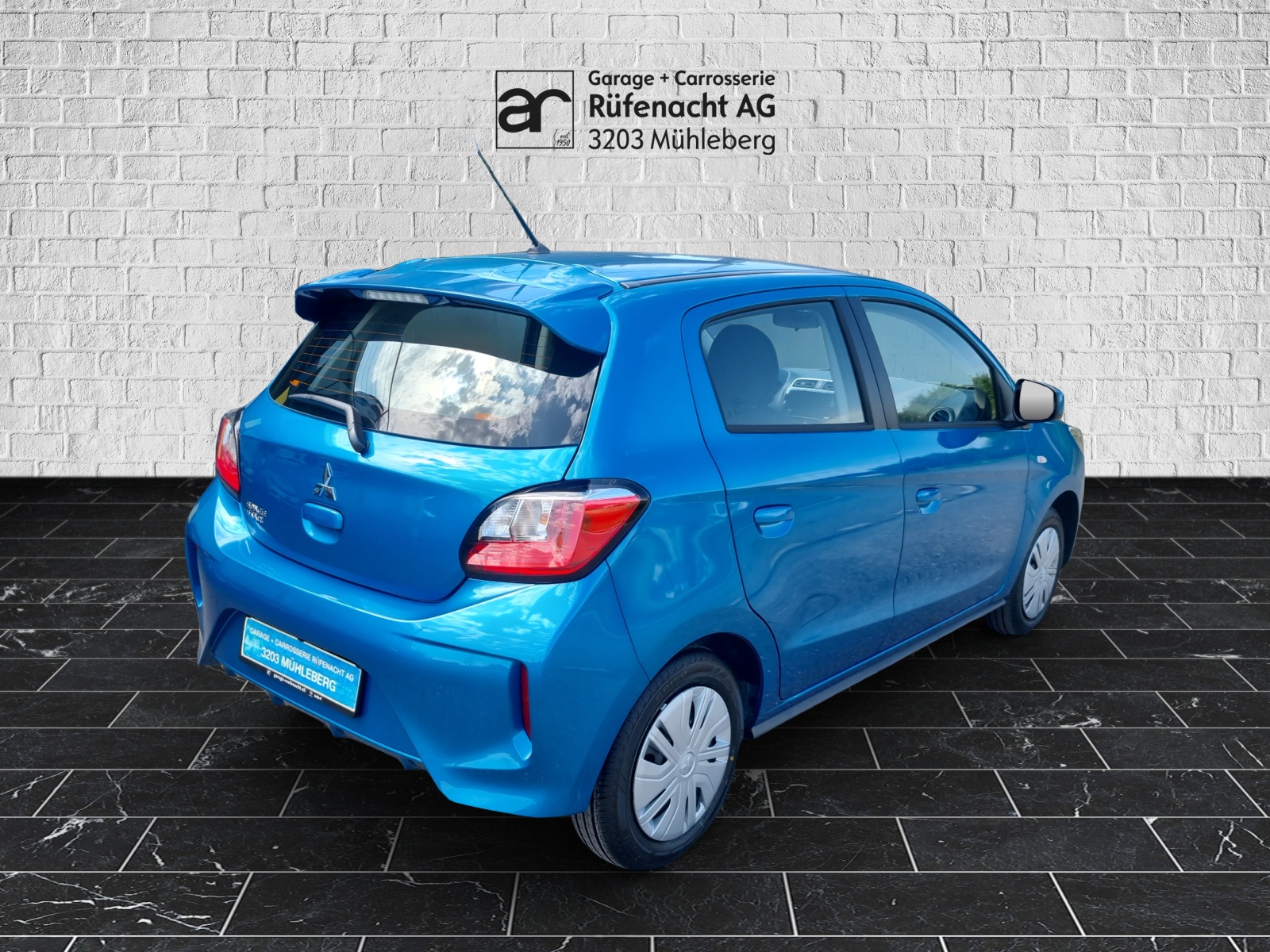 MITSUBISHI Space Star 1.2 MIVEC Inform-showroom-element-1