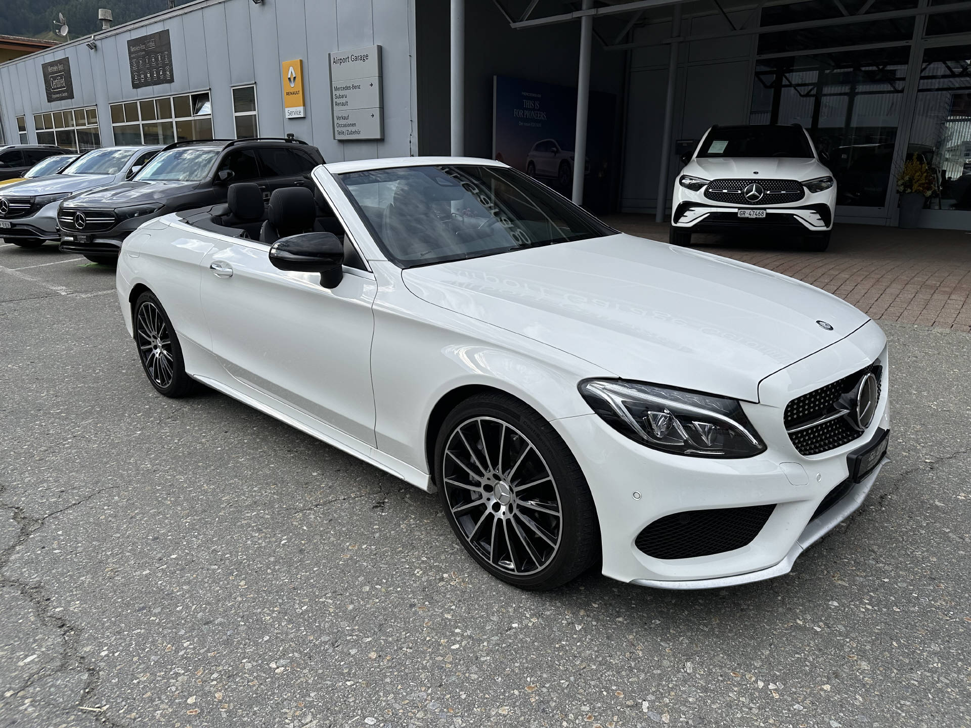 MERCEDES-BENZ C 43 AMG 4matic Cabriolet-showroom-element-2