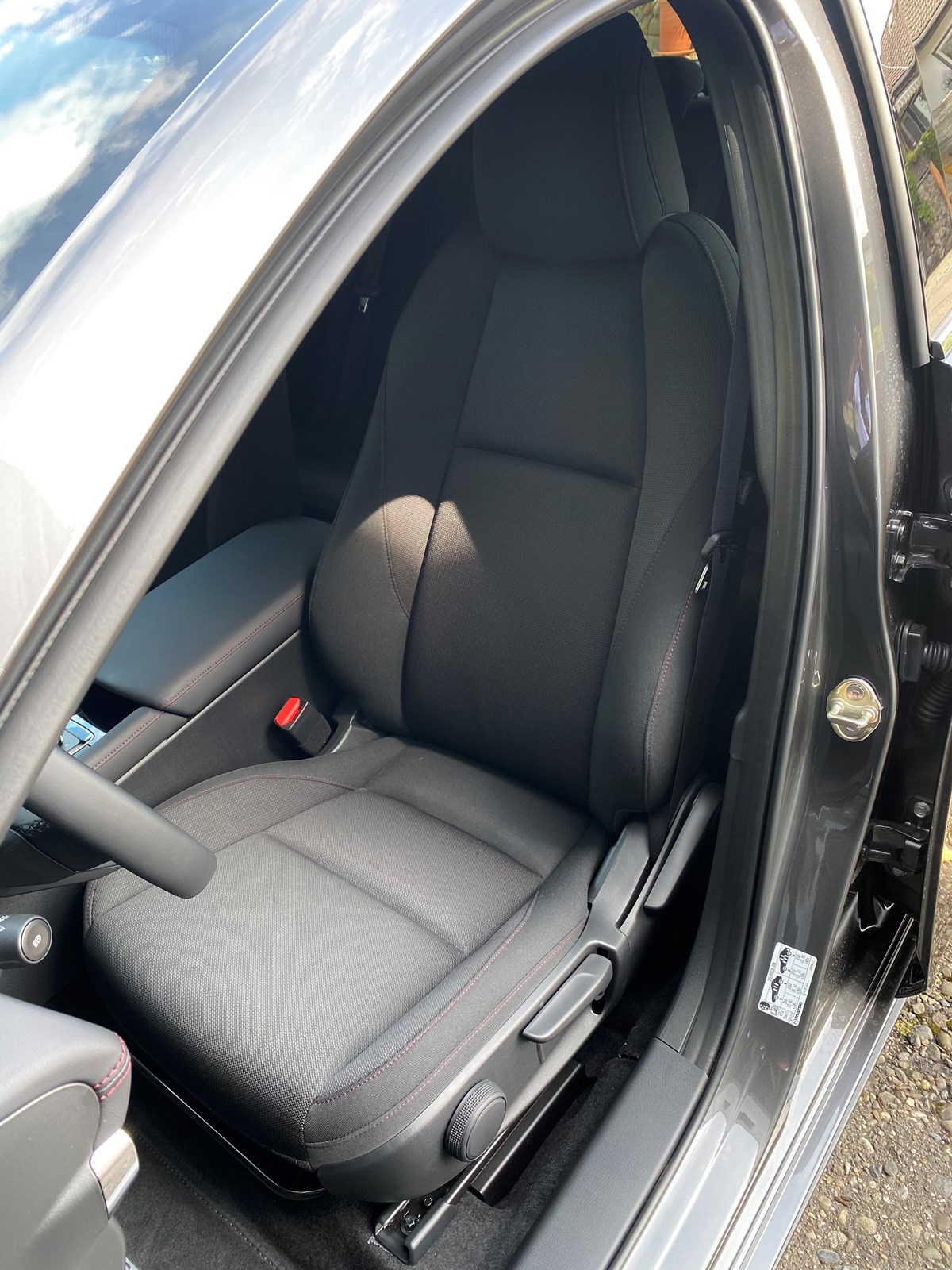 MAZDA 3 Hatchback SKYACTIV-X M Hybrid 186 Homura Automat-image-25