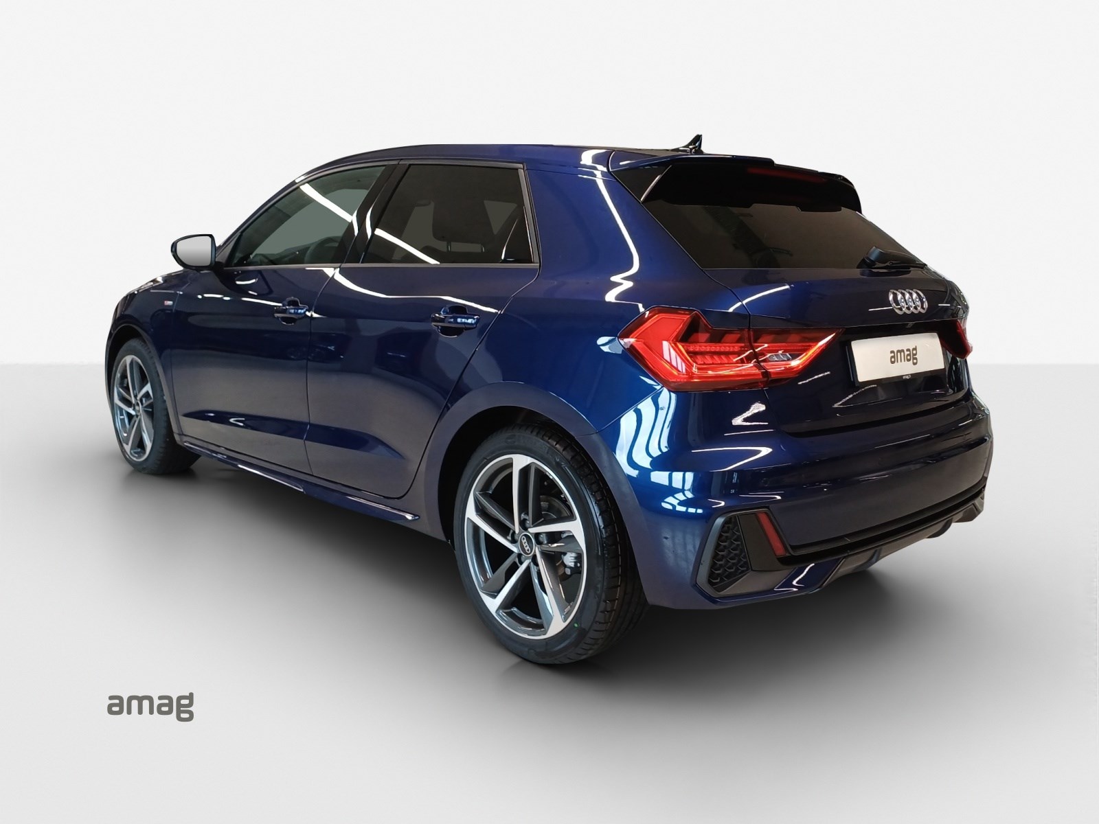 AUDI A1 Sportback 30 TFSI S Line Attraction-showroom-element-2