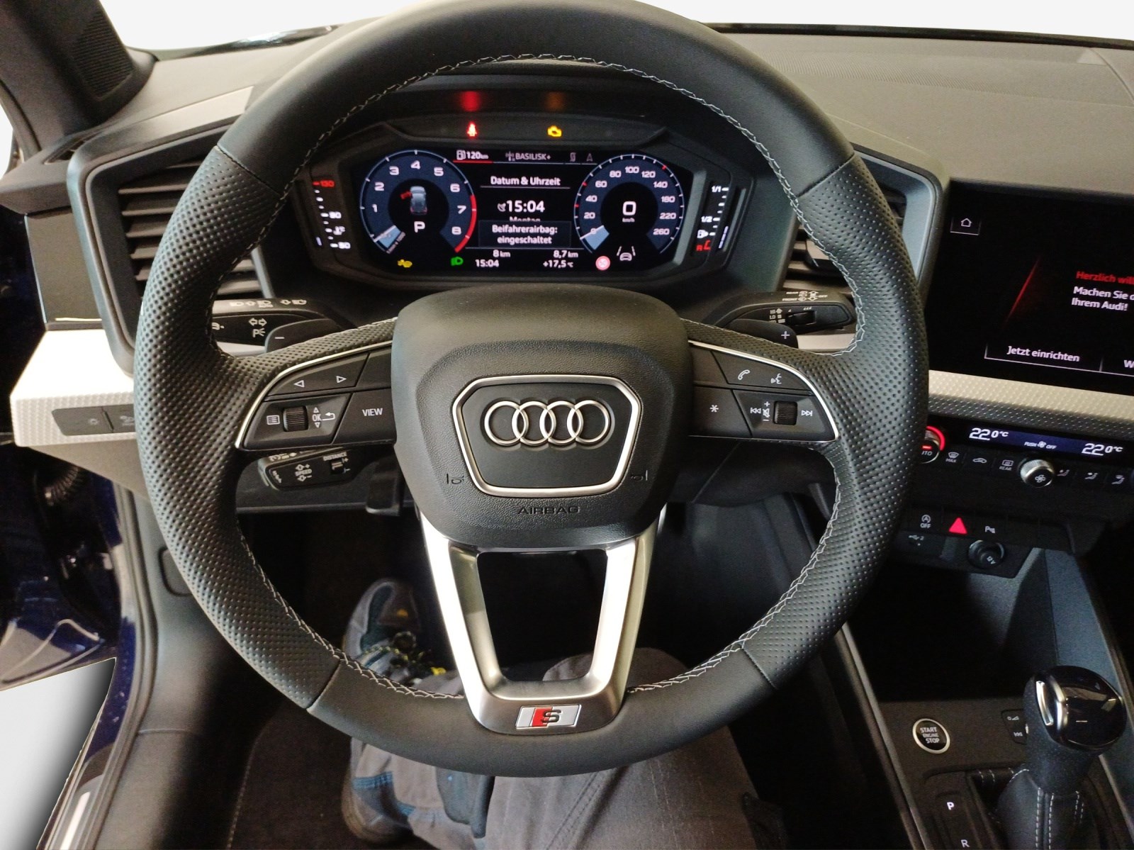 AUDI A1 Sportback 30 TFSI S Line Attraction-image-9
