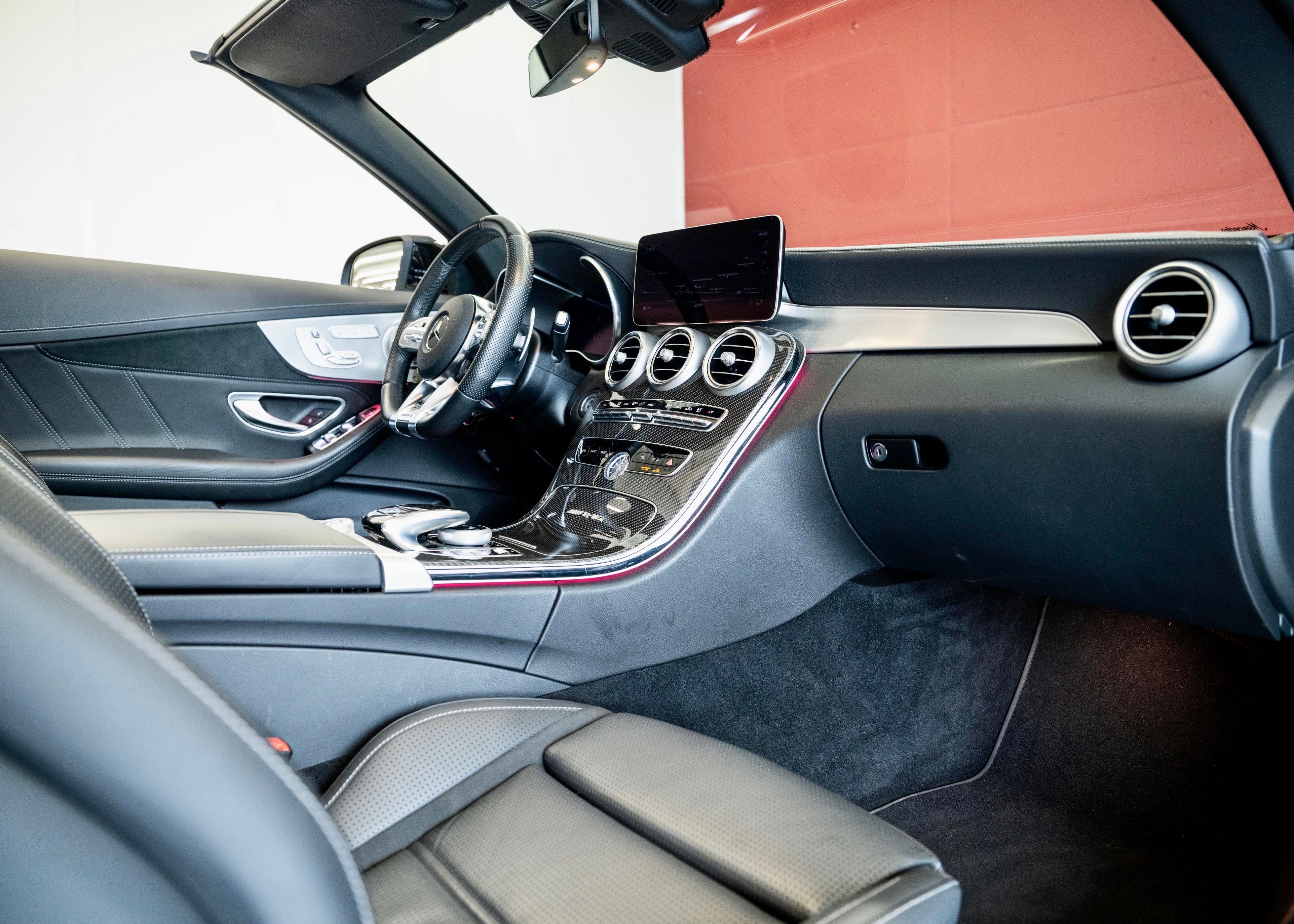 Image MERCEDES-BENZ C-63-AMG C 63 AMG Premium (Swiss model, sports exhaust)