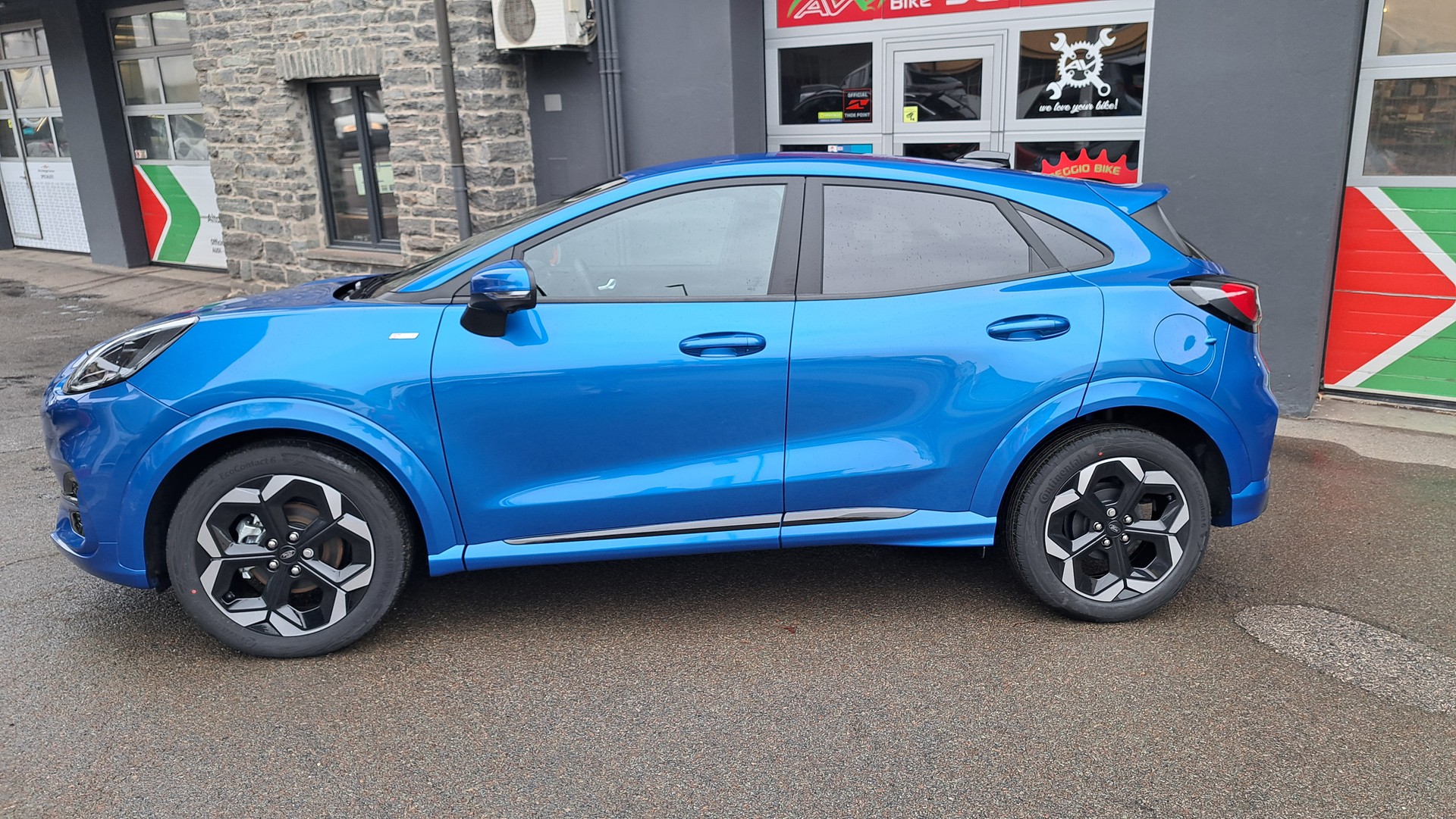 FORD Puma 1.0 MHEV ST-Line X Automat-image-6