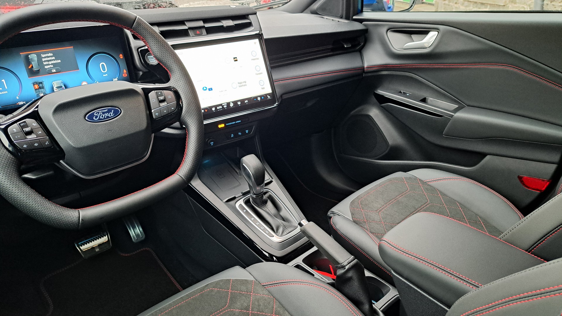 FORD Puma 1.0 MHEV ST-Line X Automat-image-22