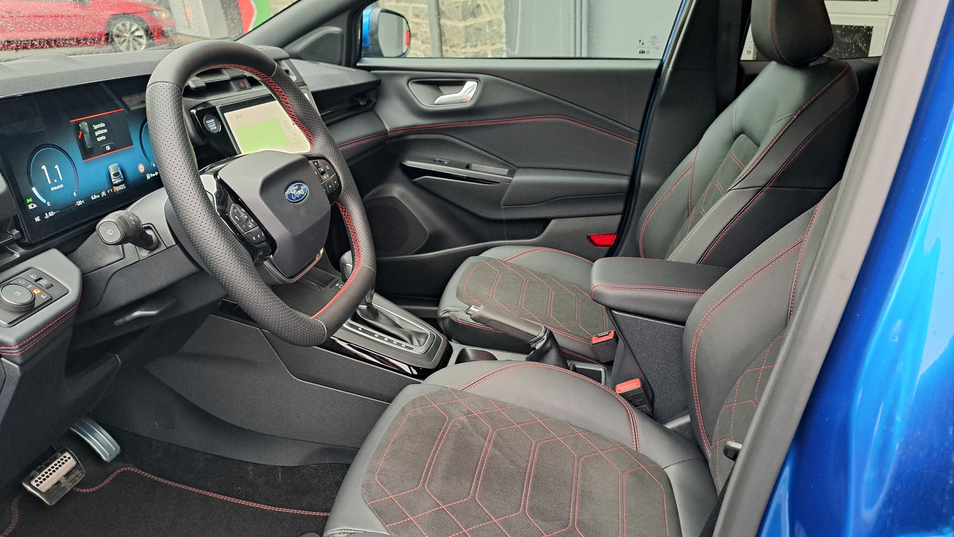 FORD Puma 1.0 MHEV ST-Line X Automat-image-21