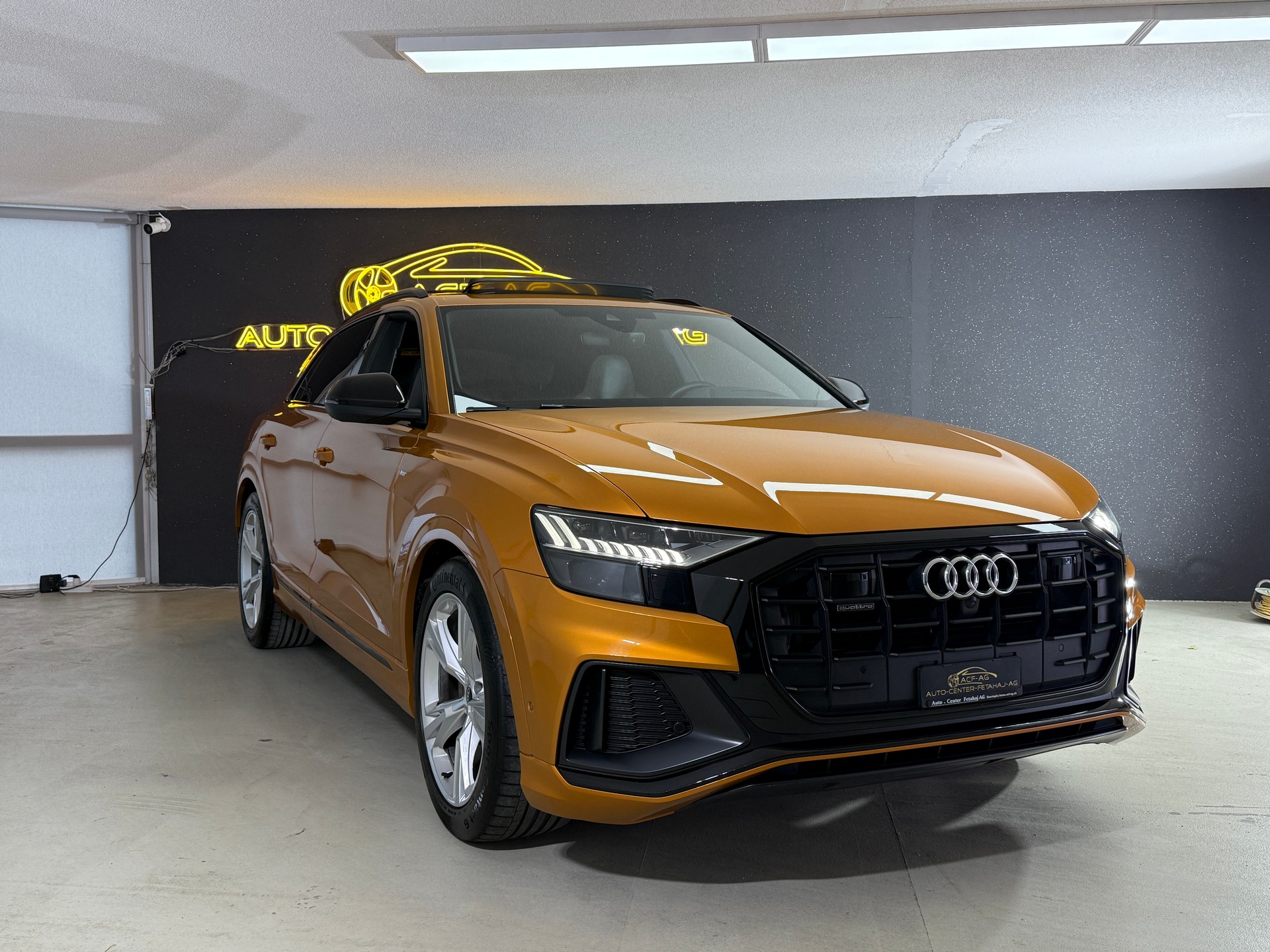 AUDI Q8 45 TDI Black Edition quattro tiptronic-showroom-element-2