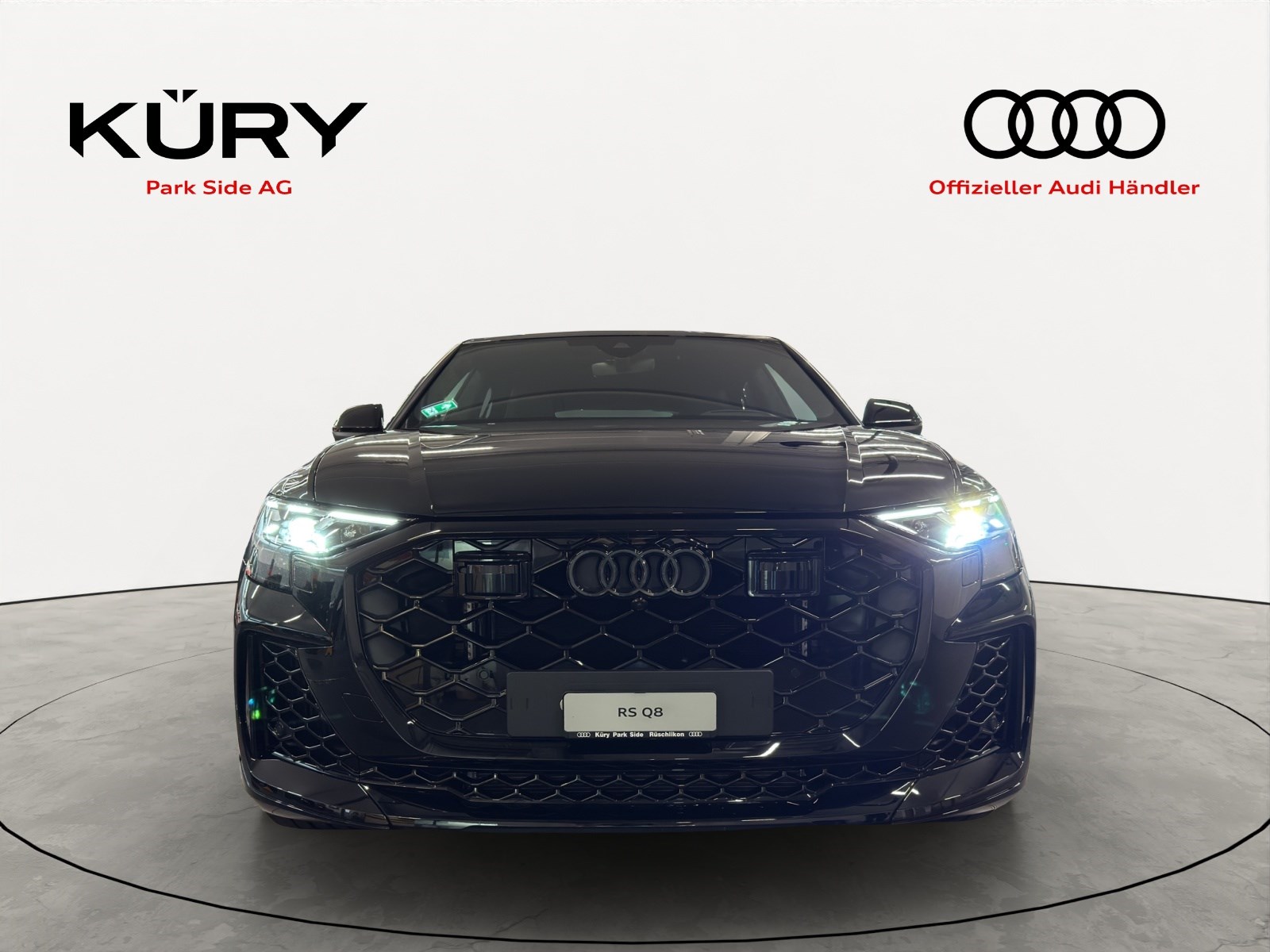 AUDI RSQ8 performance quattro-showroom-element-1