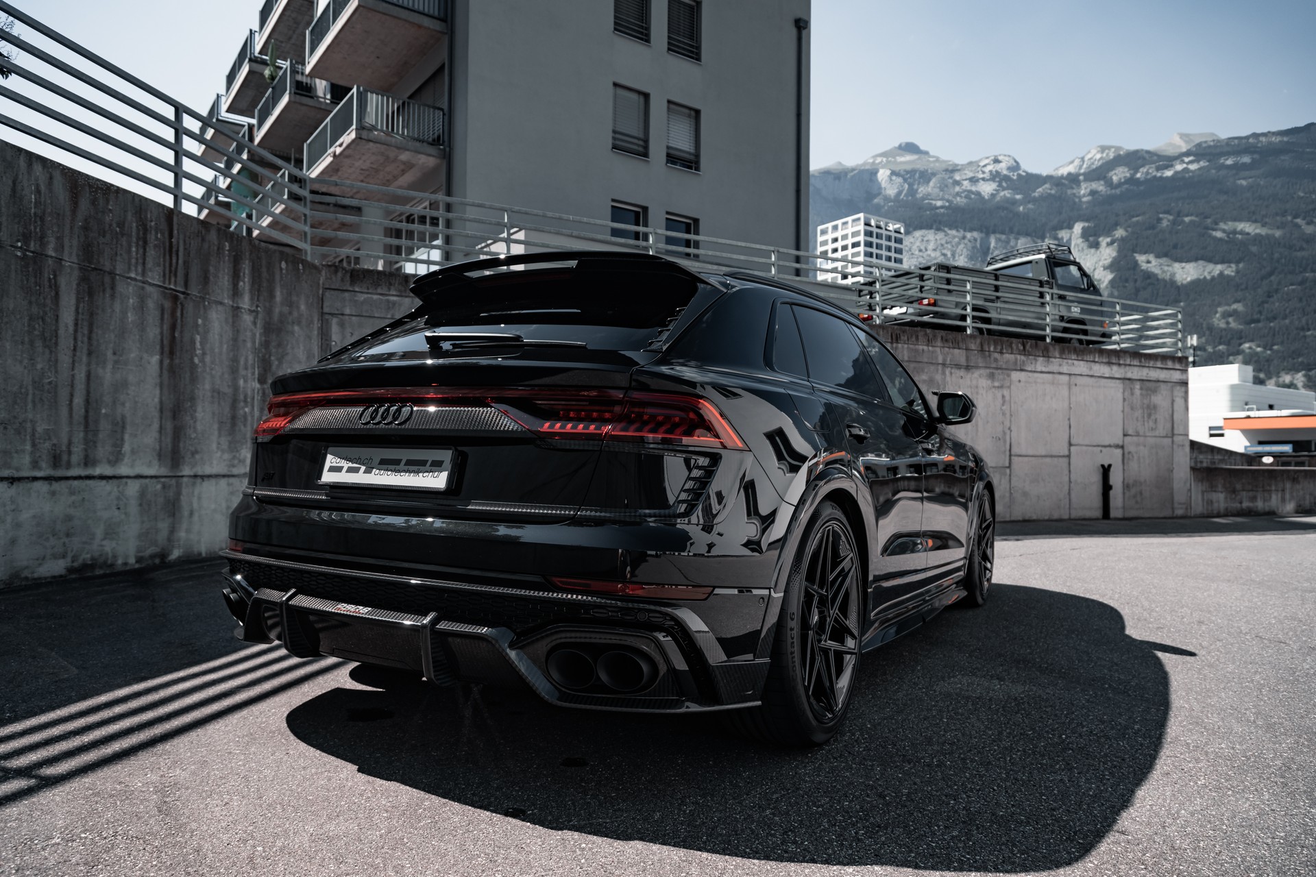 AUDI ABT RSQ8  SignatureEdition 817PS-showroom-element-2