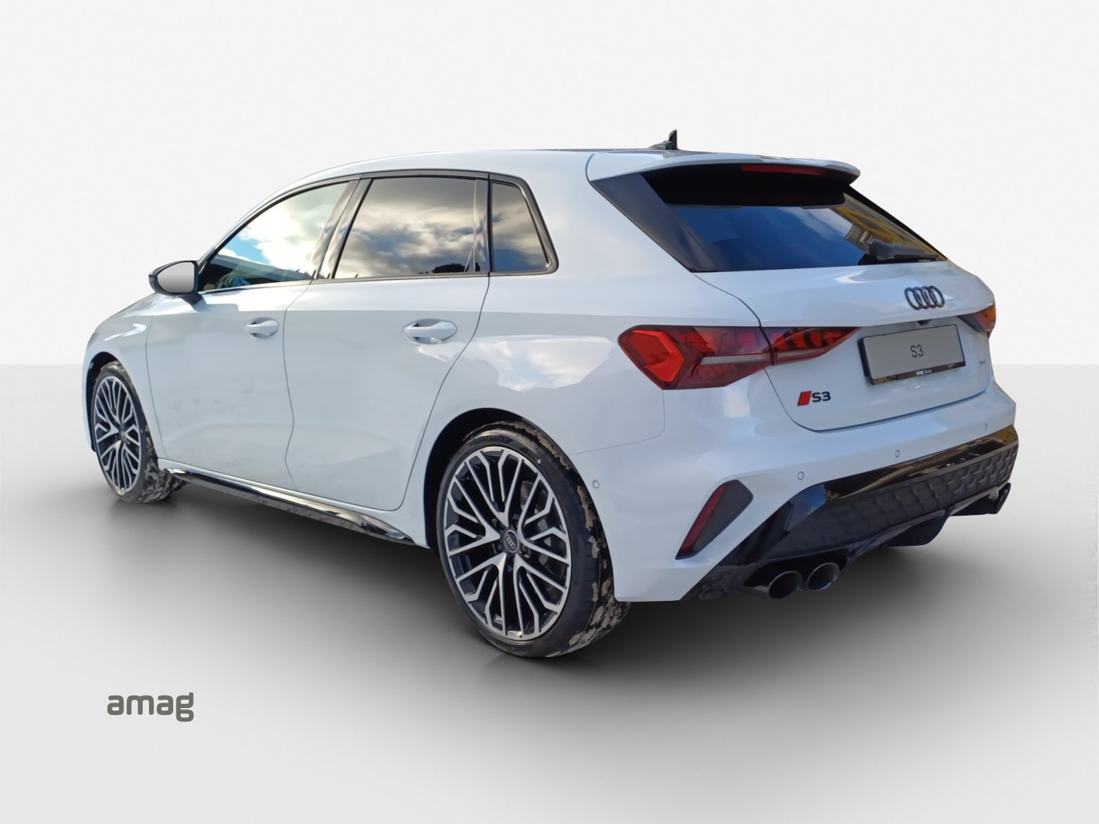 AUDI S3 Sportback 2.0 TFSI quattro-showroom-element-2