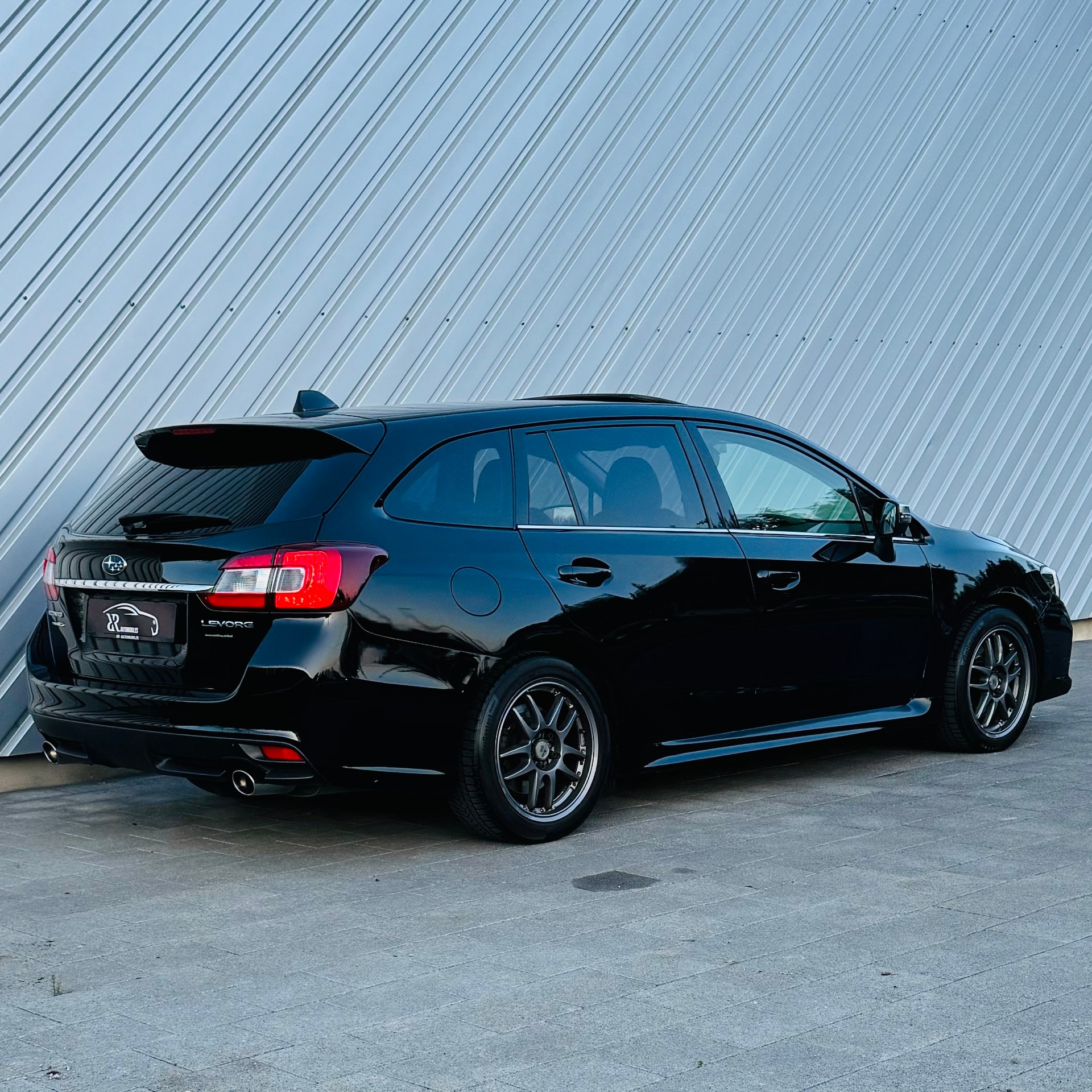 SUBARU Levorg 1.6DIT Luxury S AWD Lineartronic-showroom-element-2