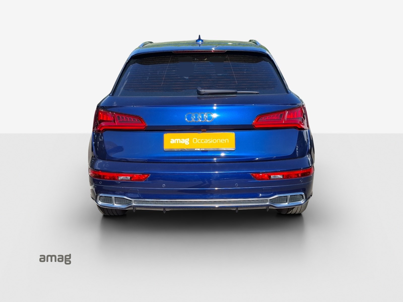 AUDI Q5 55 TFSI e sport quattro-showroom-element-3