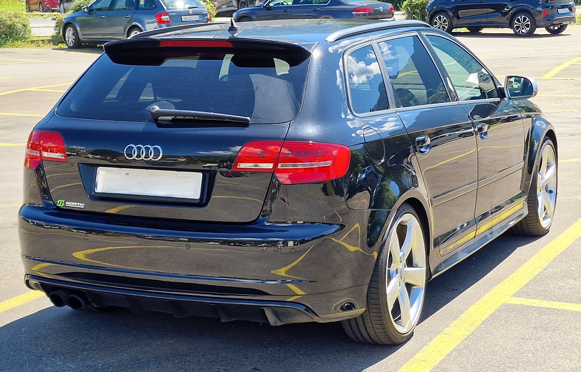 AUDI RS3 Sportback 2.5 TFSI quattro S-tronic-image-3