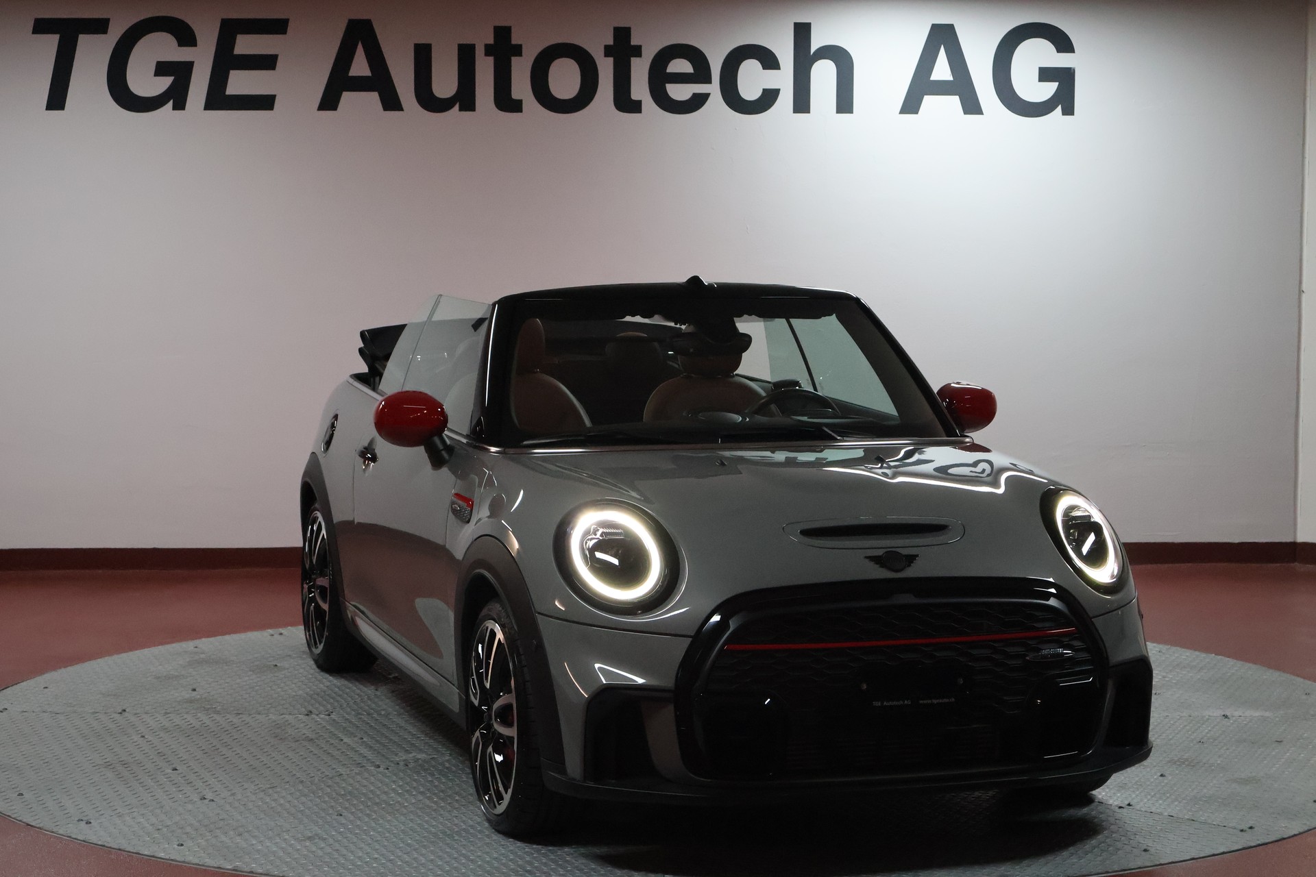MINI Cooper John Cooper Works Cabriolet Steptronic-showroom-element-2