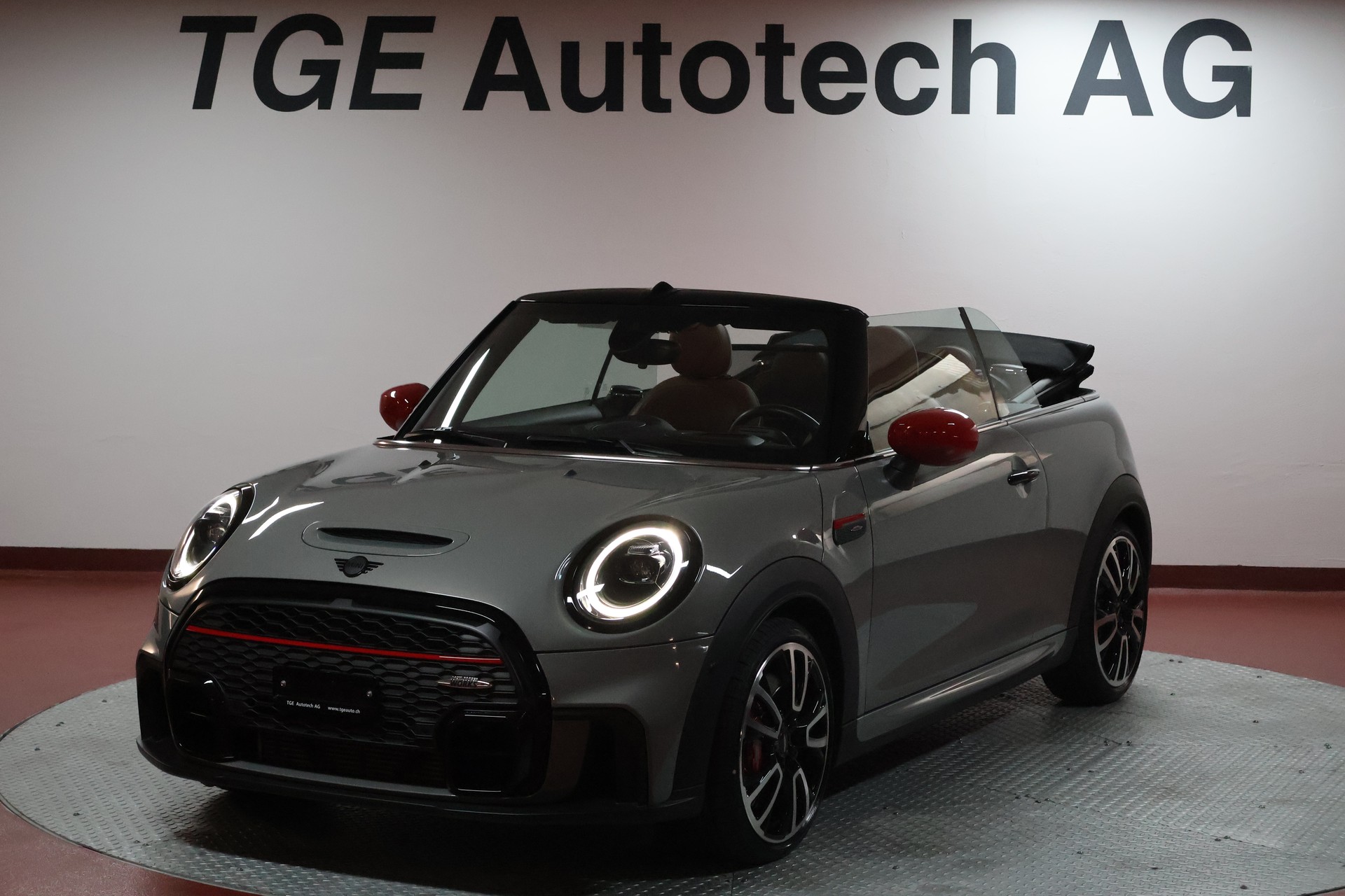 MINI Cooper John Cooper Works Cabriolet Steptronic