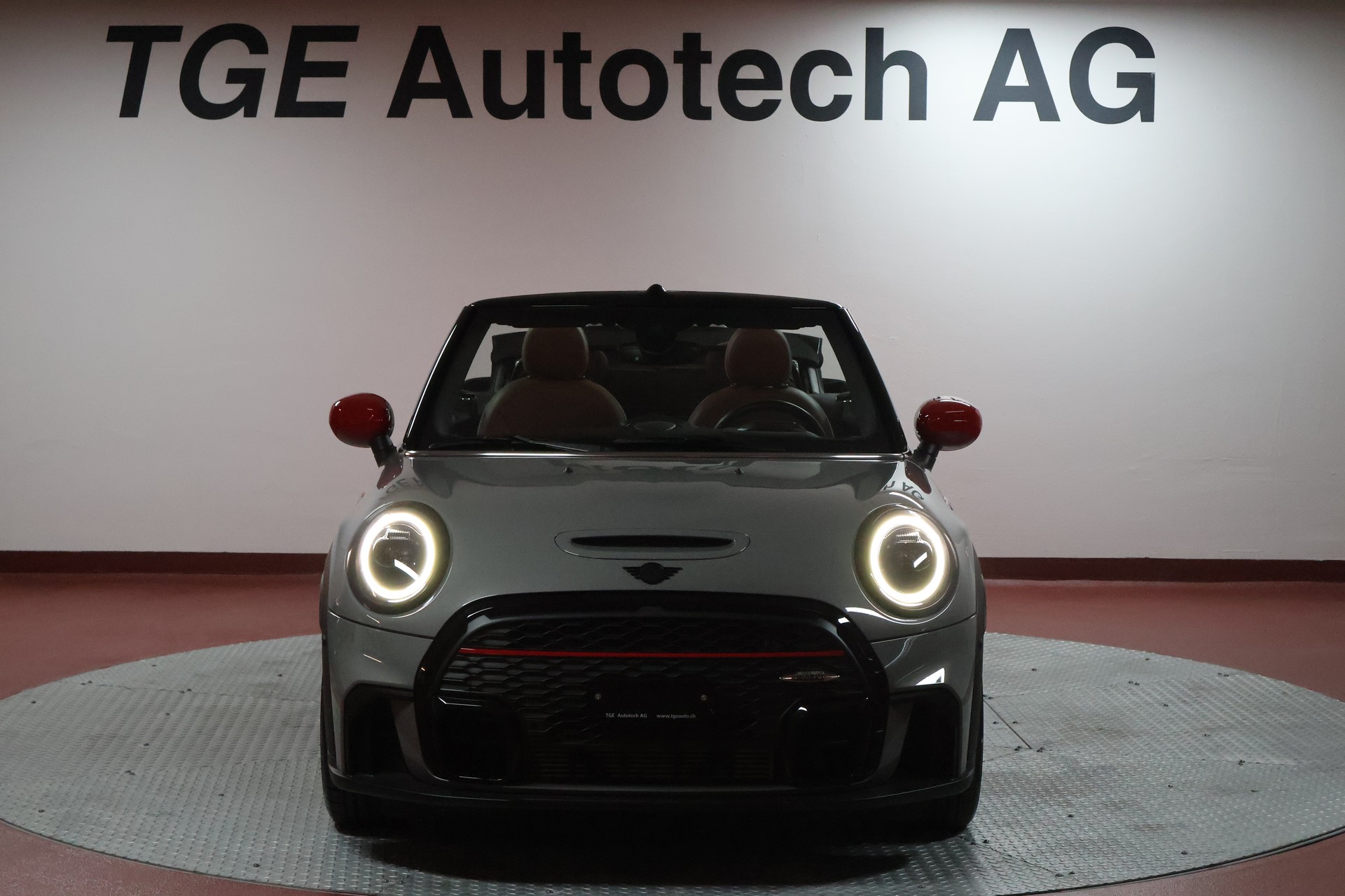 MINI Cooper John Cooper Works Cabriolet Steptronic-showroom-element-1