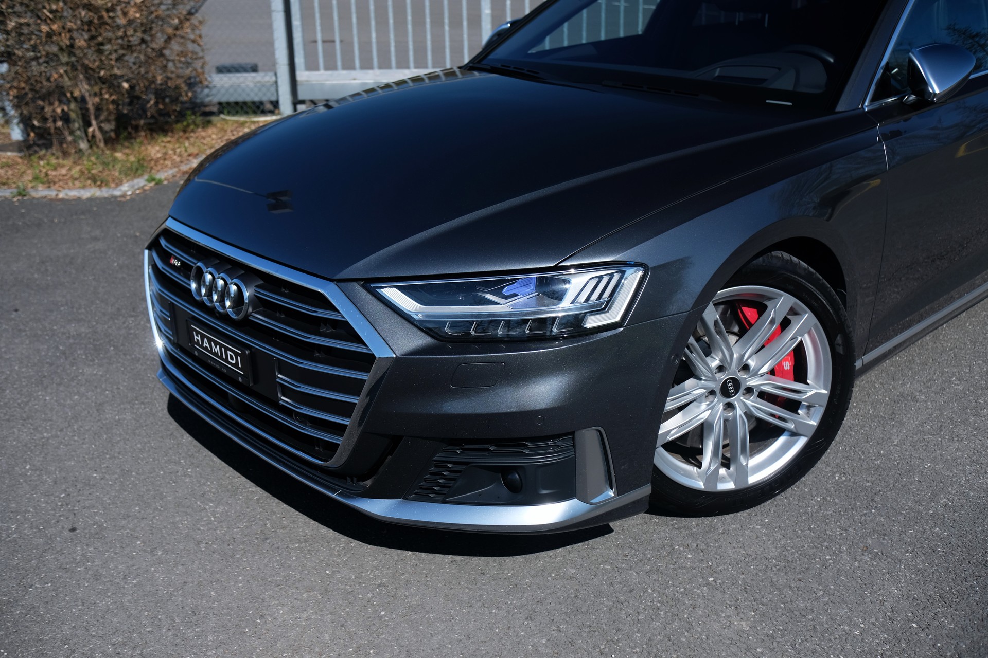 AUDI S8 TFSI quattro tiptronic-showroom-element-2