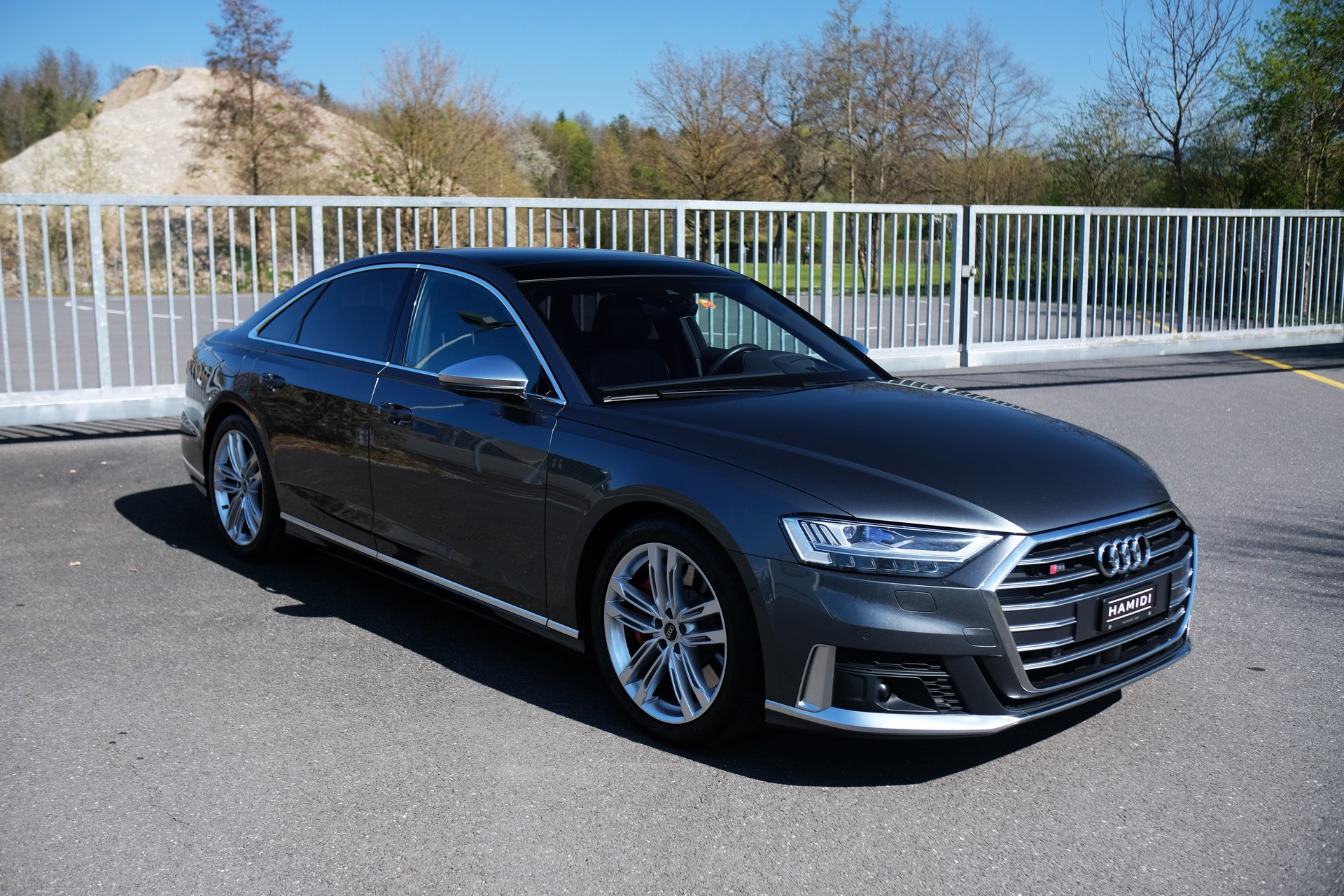 AUDI S8 TFSI quattro tiptronic-showroom-element-3