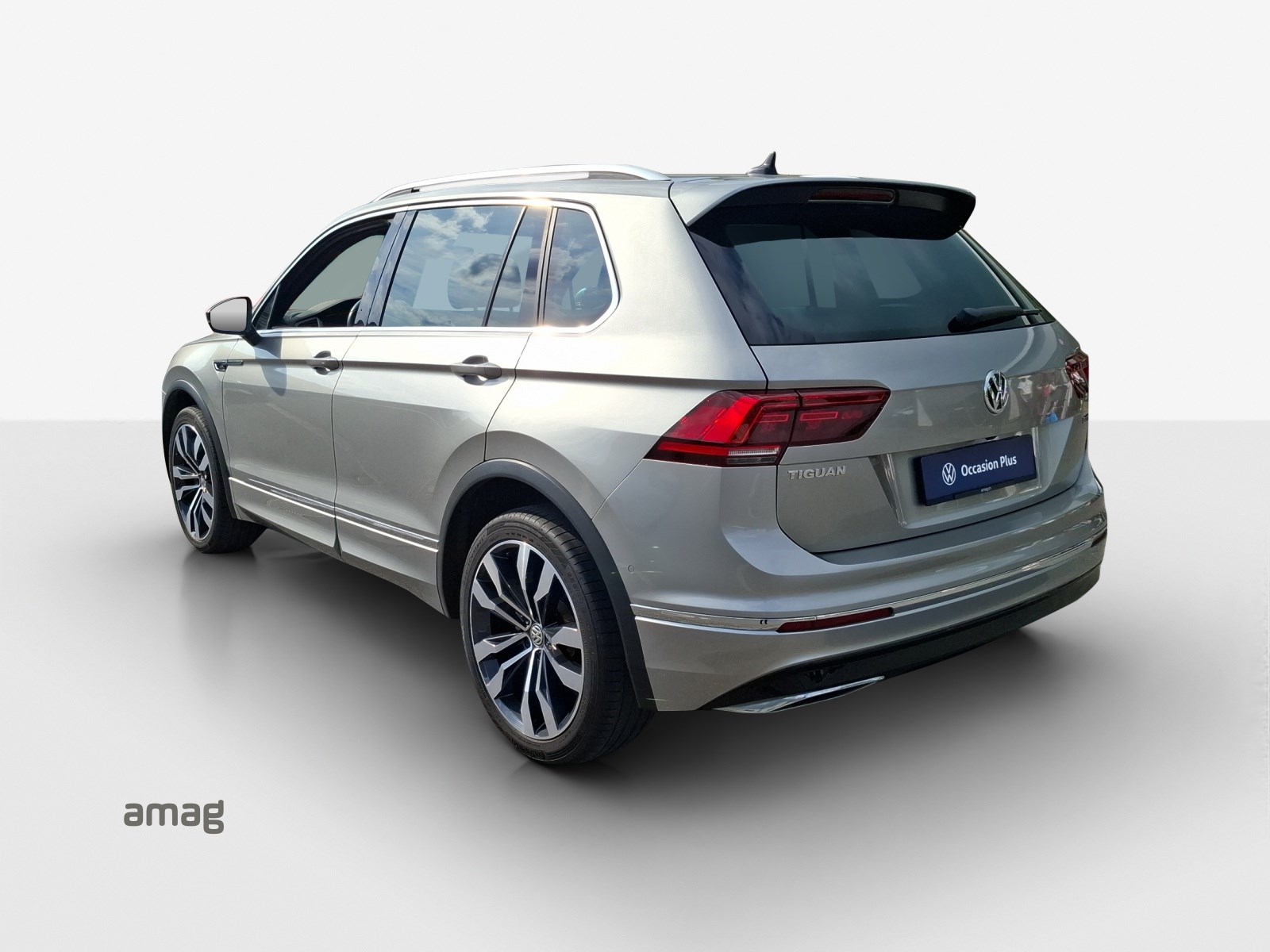 VW Tiguan 2.0TSI Highline 4Motion DSG-showroom-element-2