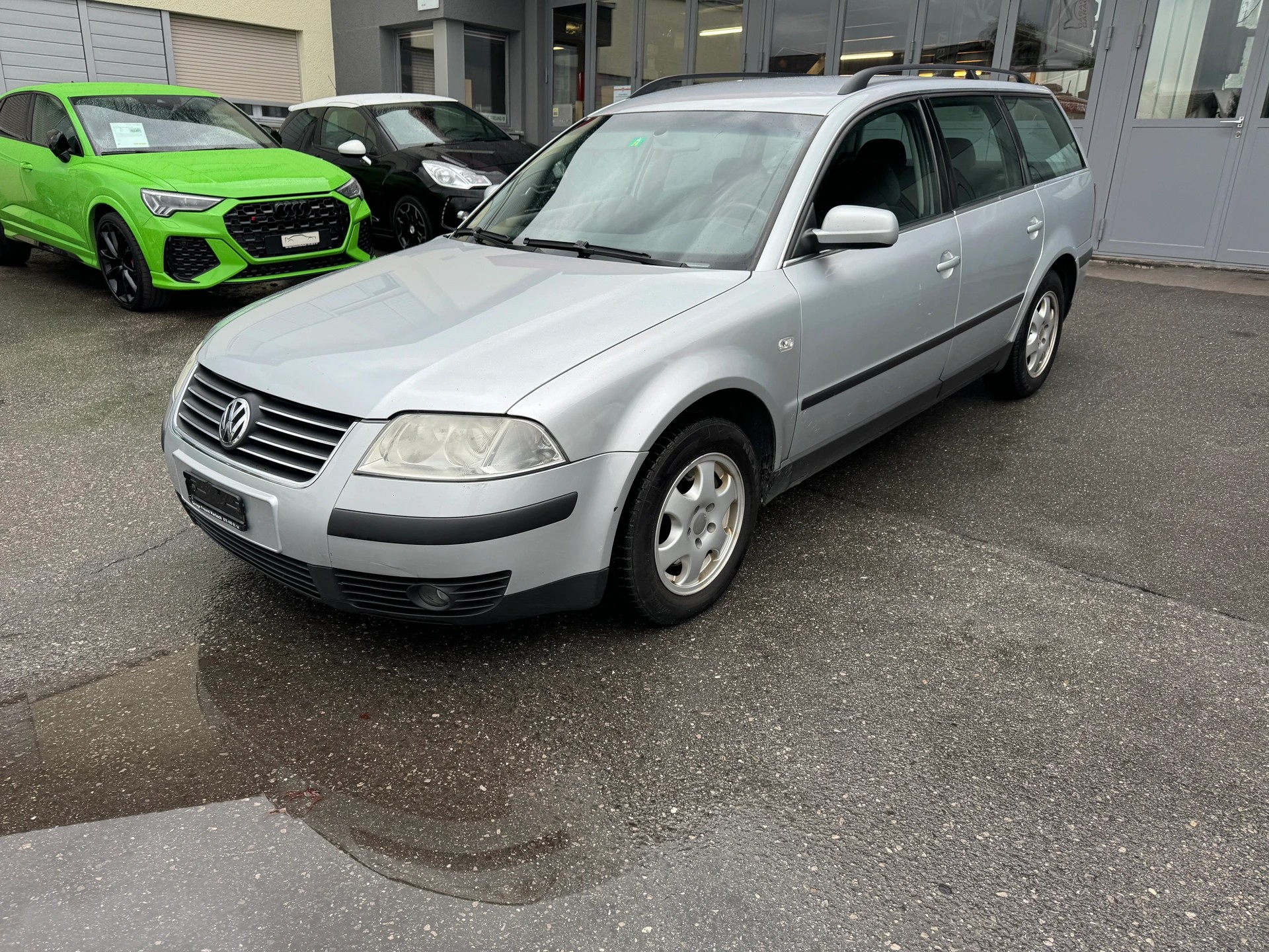 VW Passat Variant 1.9 TDI Comfortline-showroom-element-1