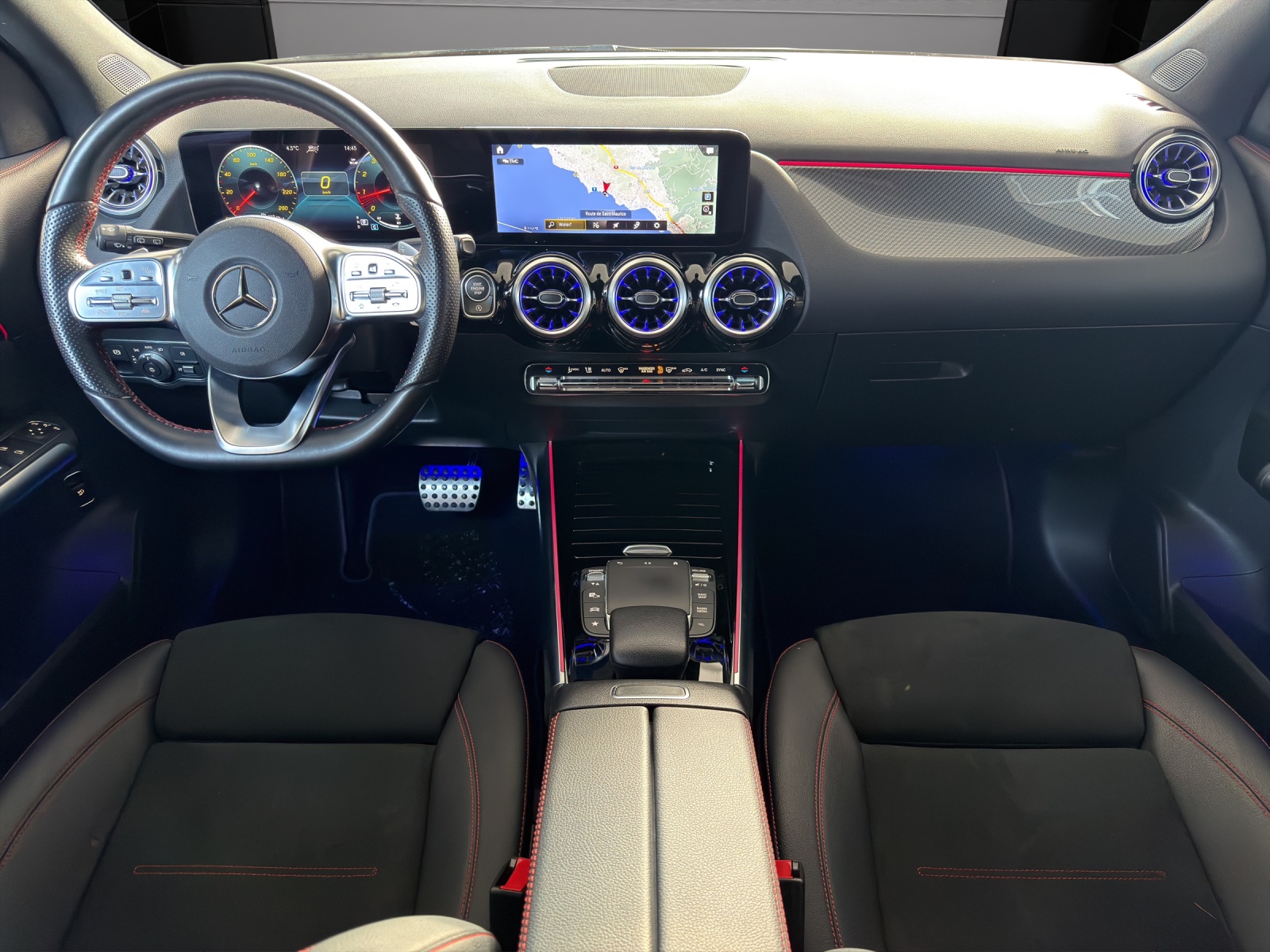 Image MERCEDES-BENZ GLA-200 GLA 200 4Matic AMG Line 8G-DCT