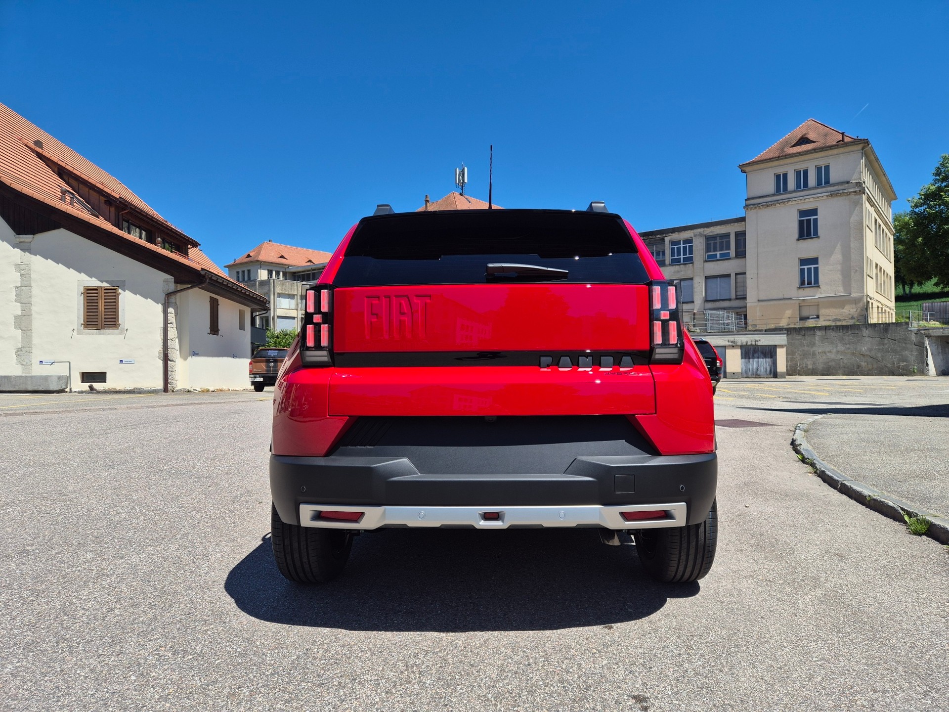 FIAT Grande Panda MHEV La Prima-showroom-element-3