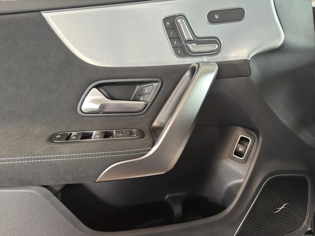 Image MERCEDES-BENZ CLA-250 CLA Shooting Brake 250 4Matic 8G-DCT