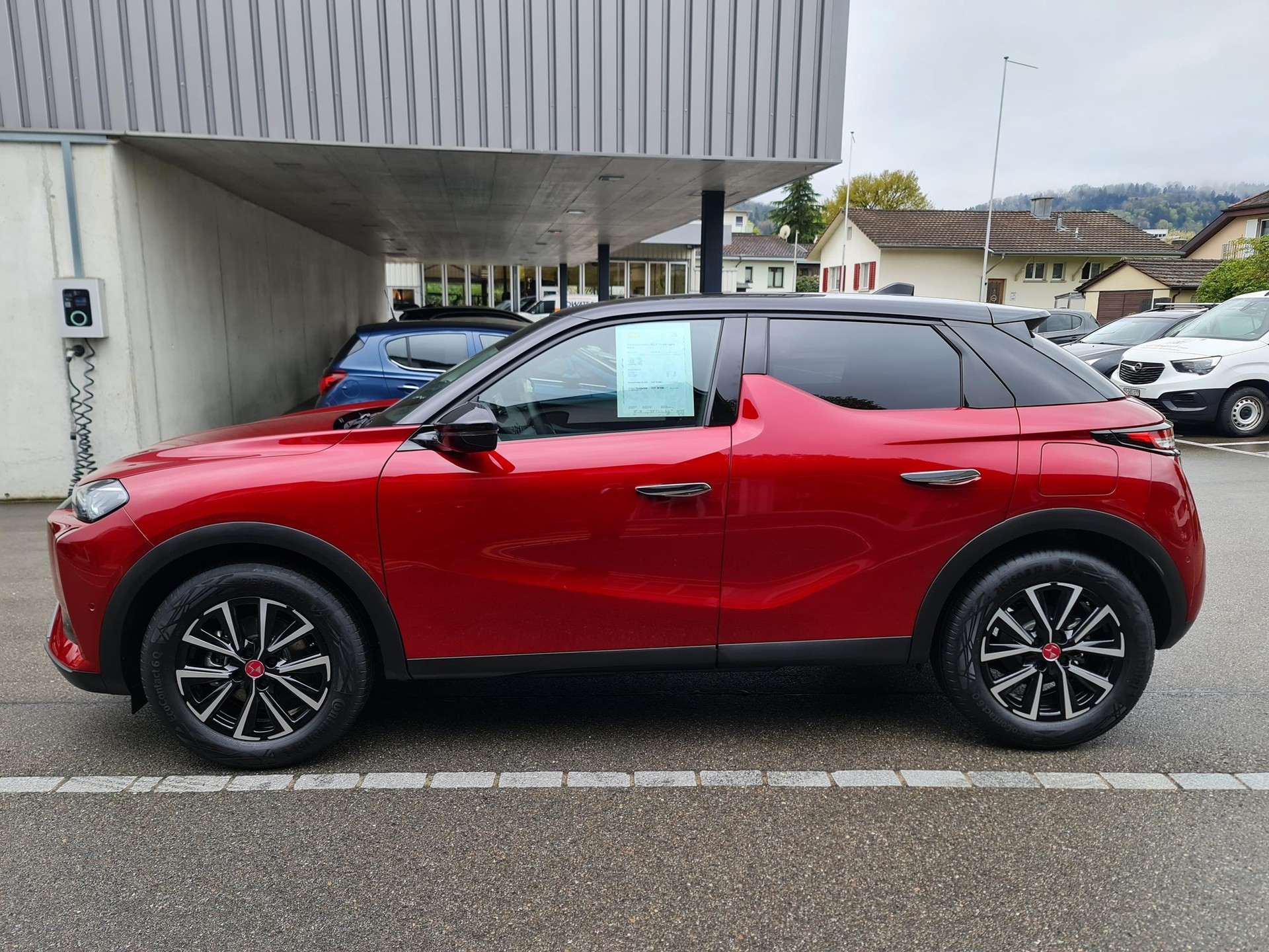 DS AUTOMOBILES DS3 3 E-Tense Ligne Noire-image-27