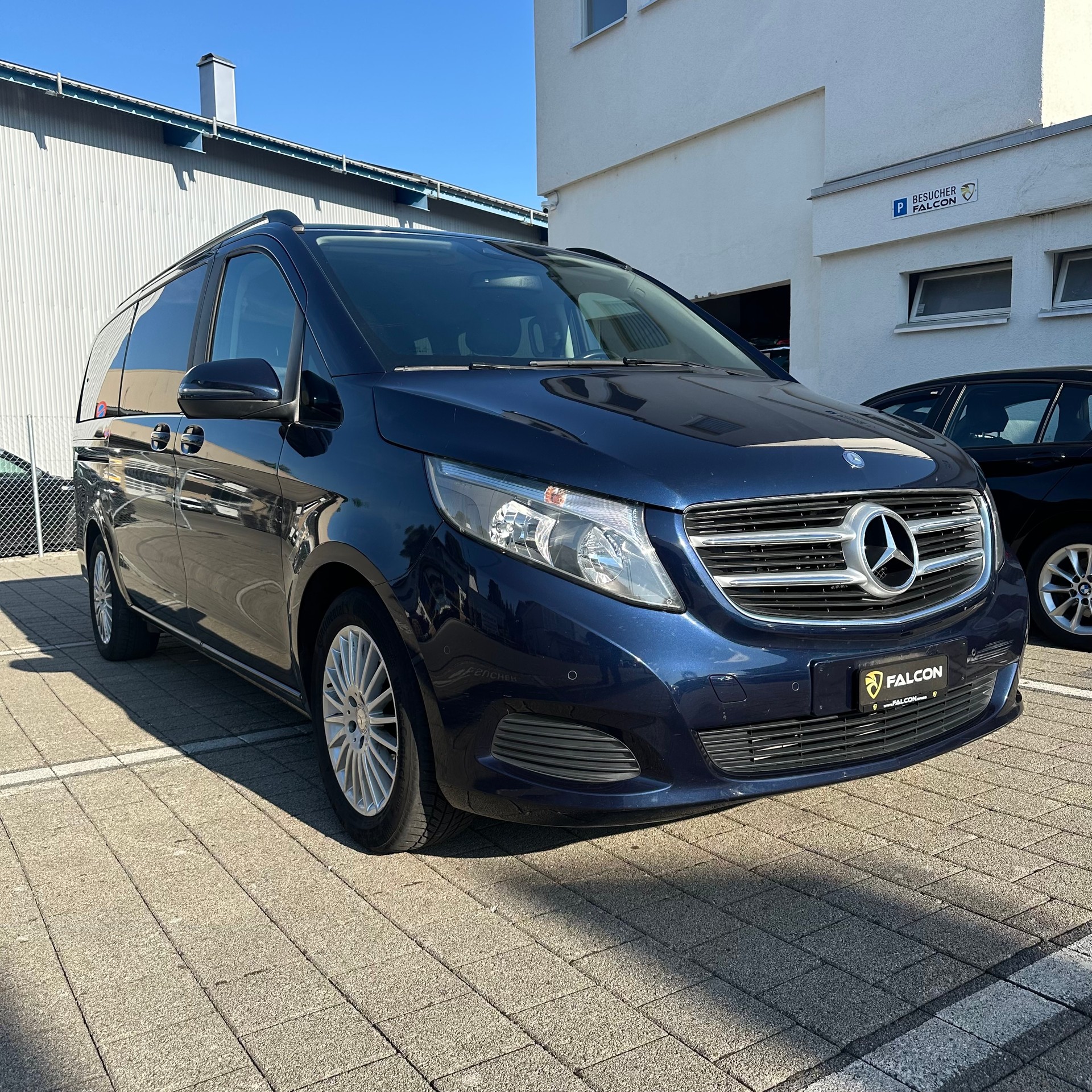 MERCEDES-BENZ V 220 d lang 7G-Tronic