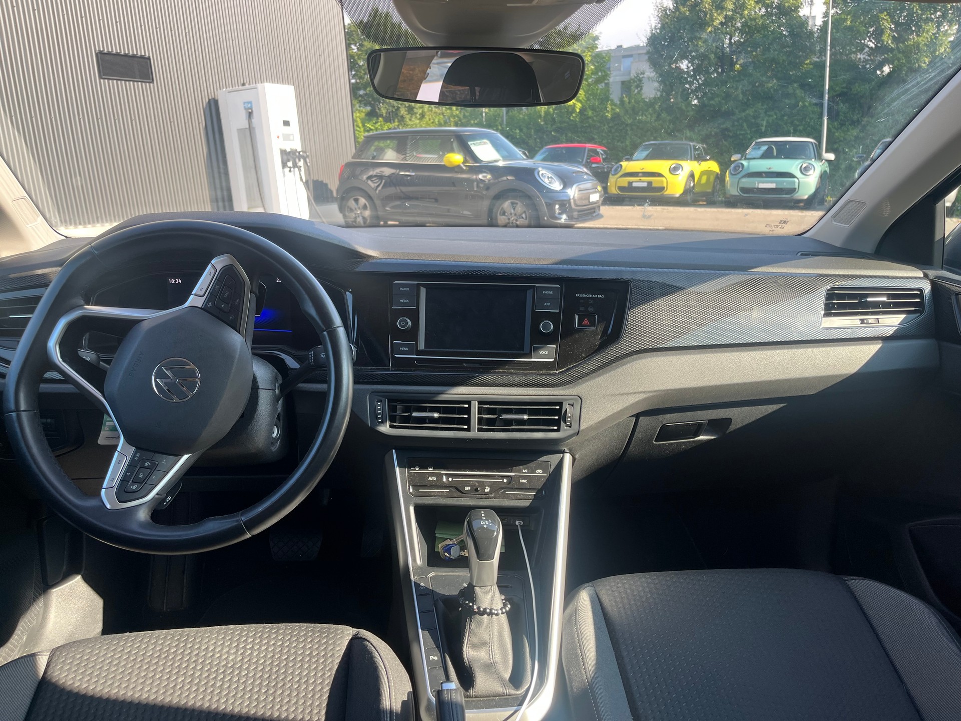 VW Taigo 1.0 TSI Life DSG-image-4