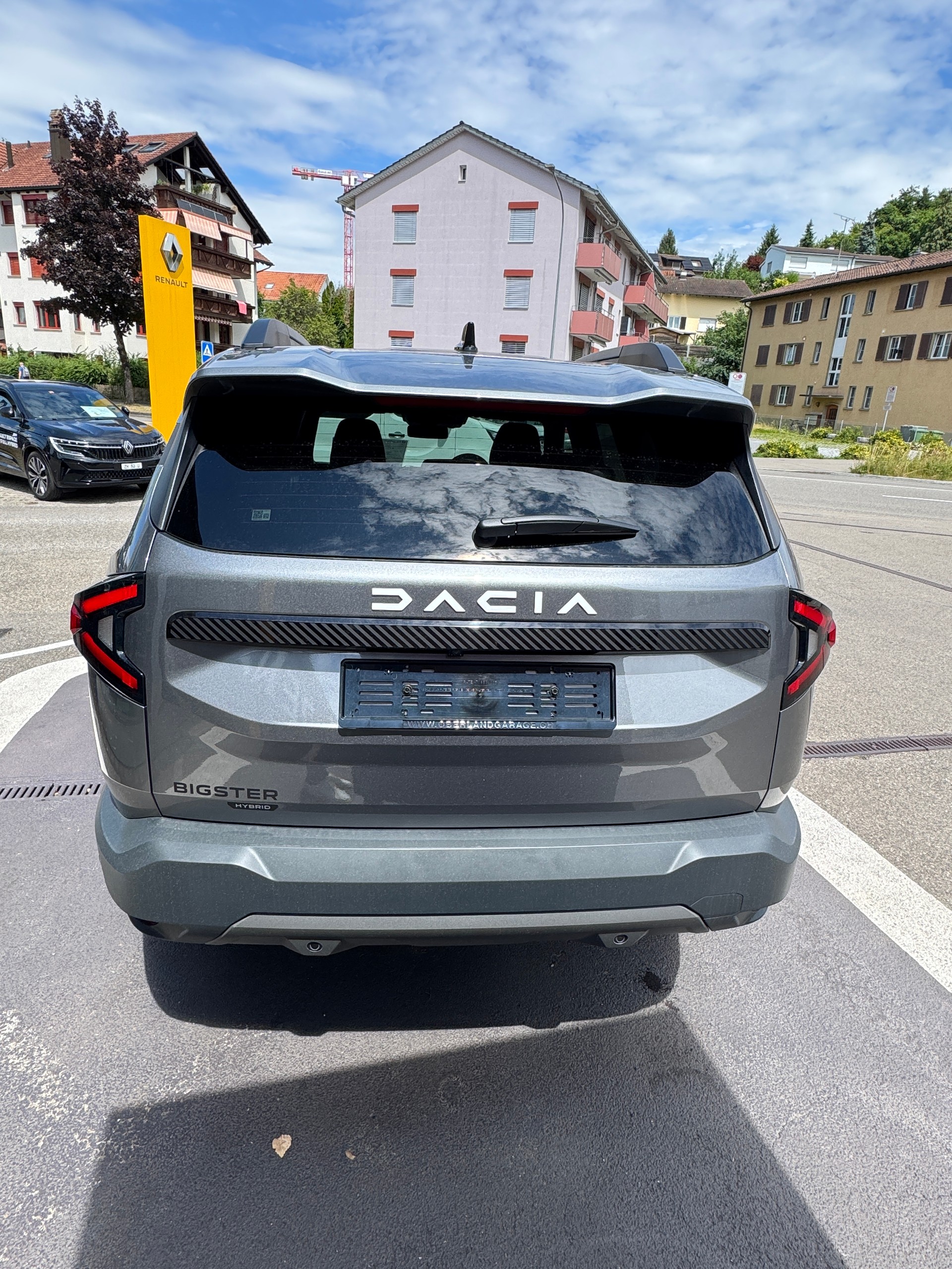 DACIA Journey-showroom-element-3